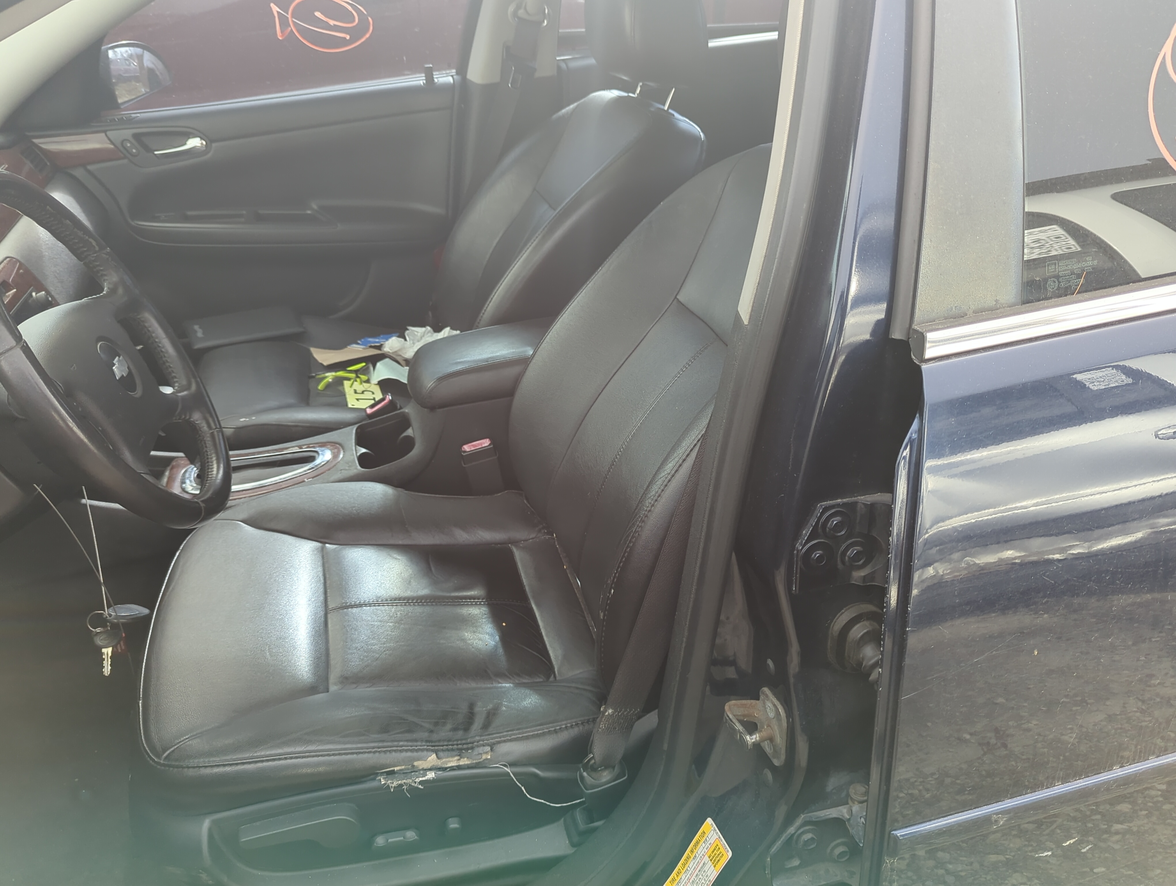 Picture of 2009-2016 Chevrolet Impala Driver Front Seat Oem 1225889