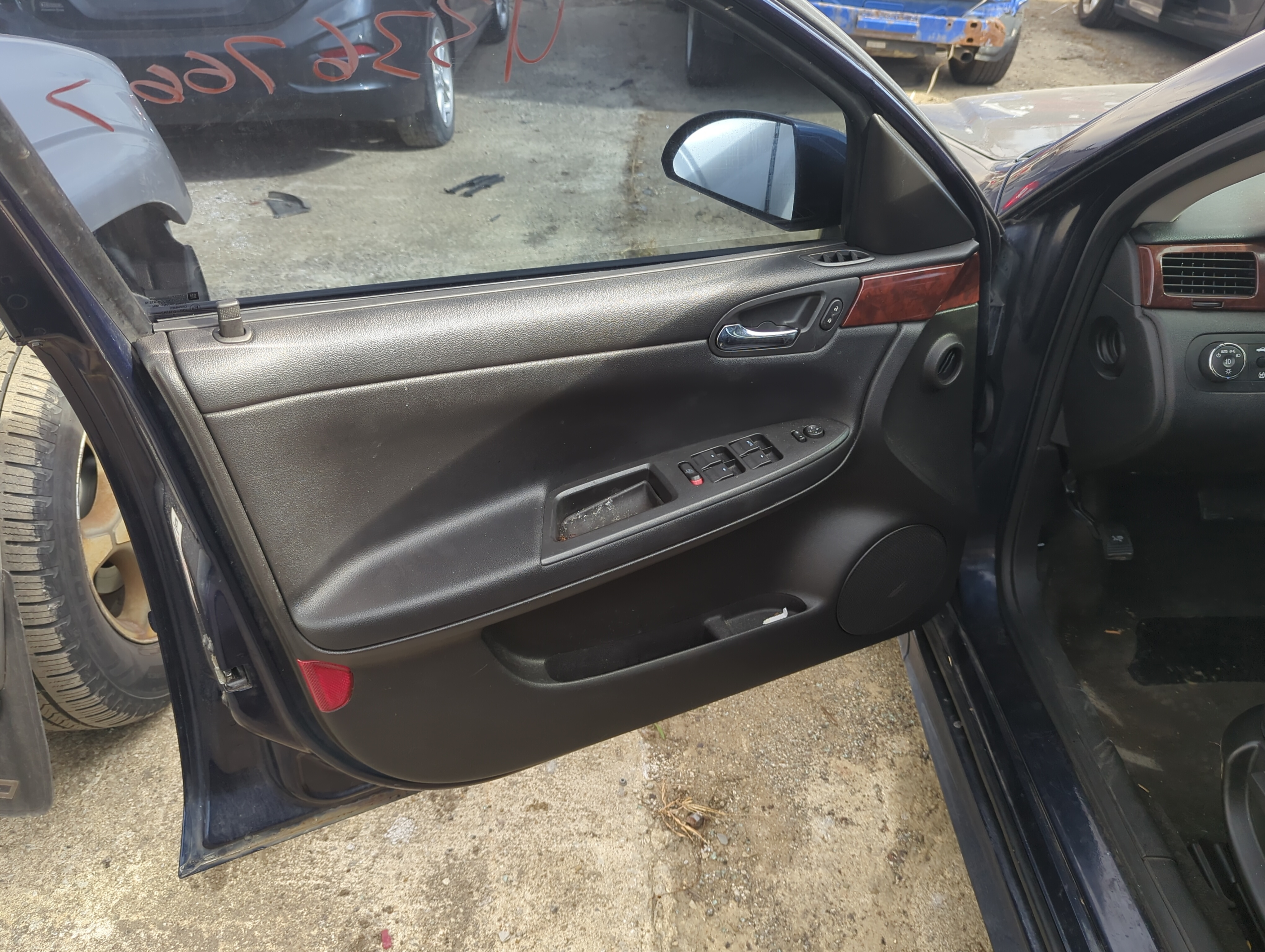 Picture of 2009 Chevrolet Impala Front Left Driver Interior Door Panel Trim 1225953