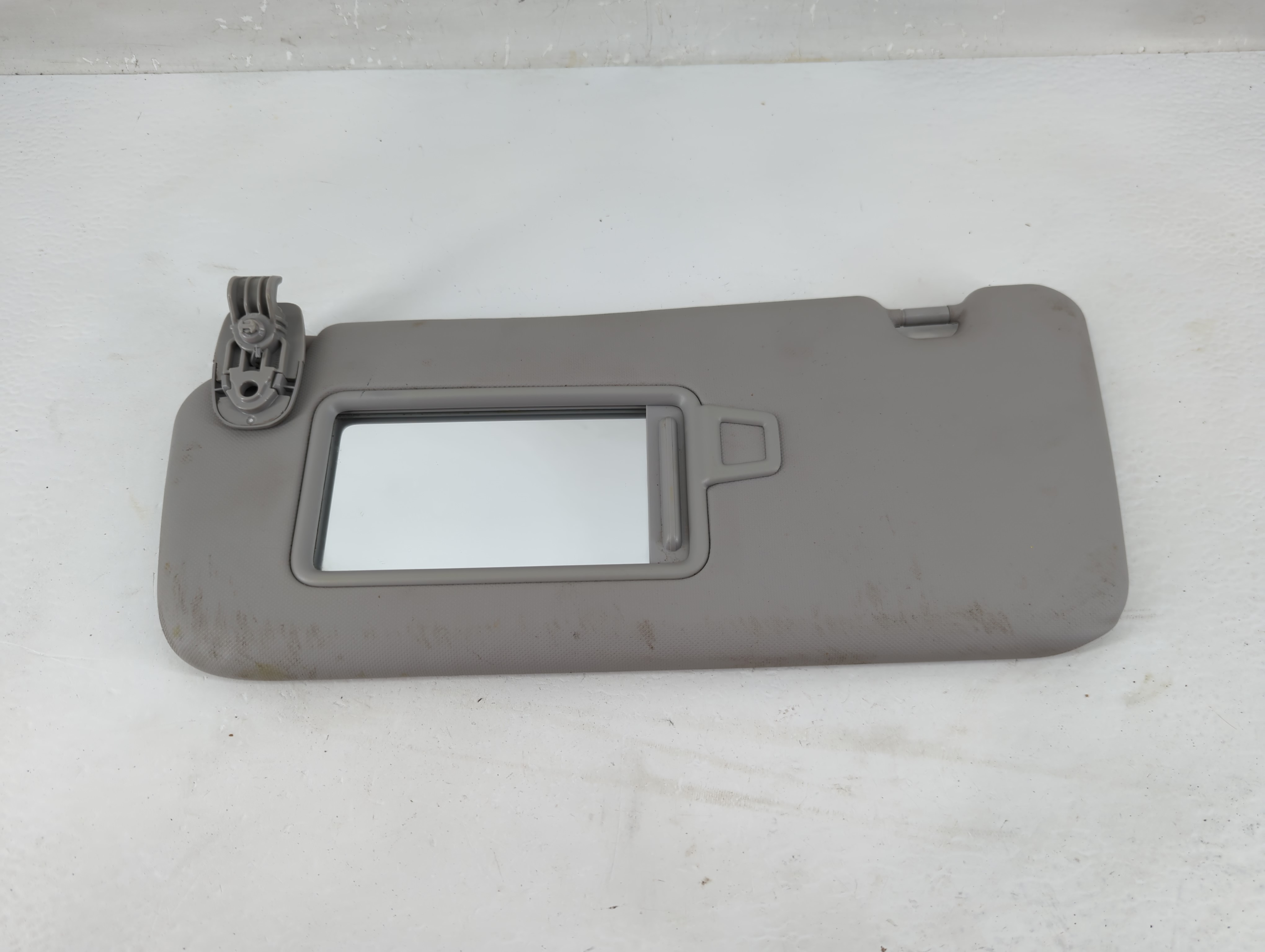 Picture of 2018-2021 Hyundai Kona Driver Sun Visor Mirror Left Sunvisor Gray 1225973