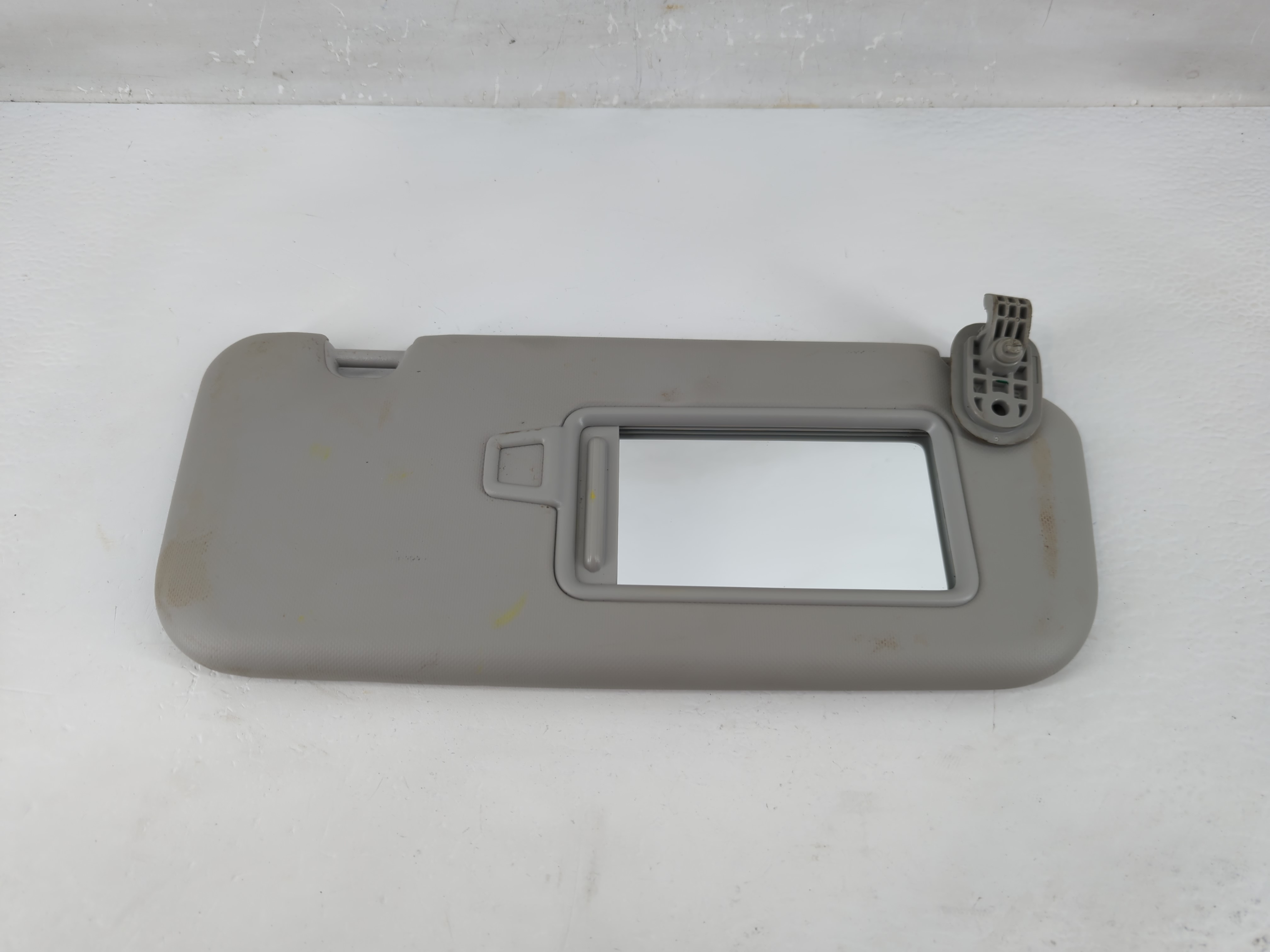 Picture of 2018-2020 Kia Rio Passenger Sun Visor Mirror Right Sunvisor Gray 1226003