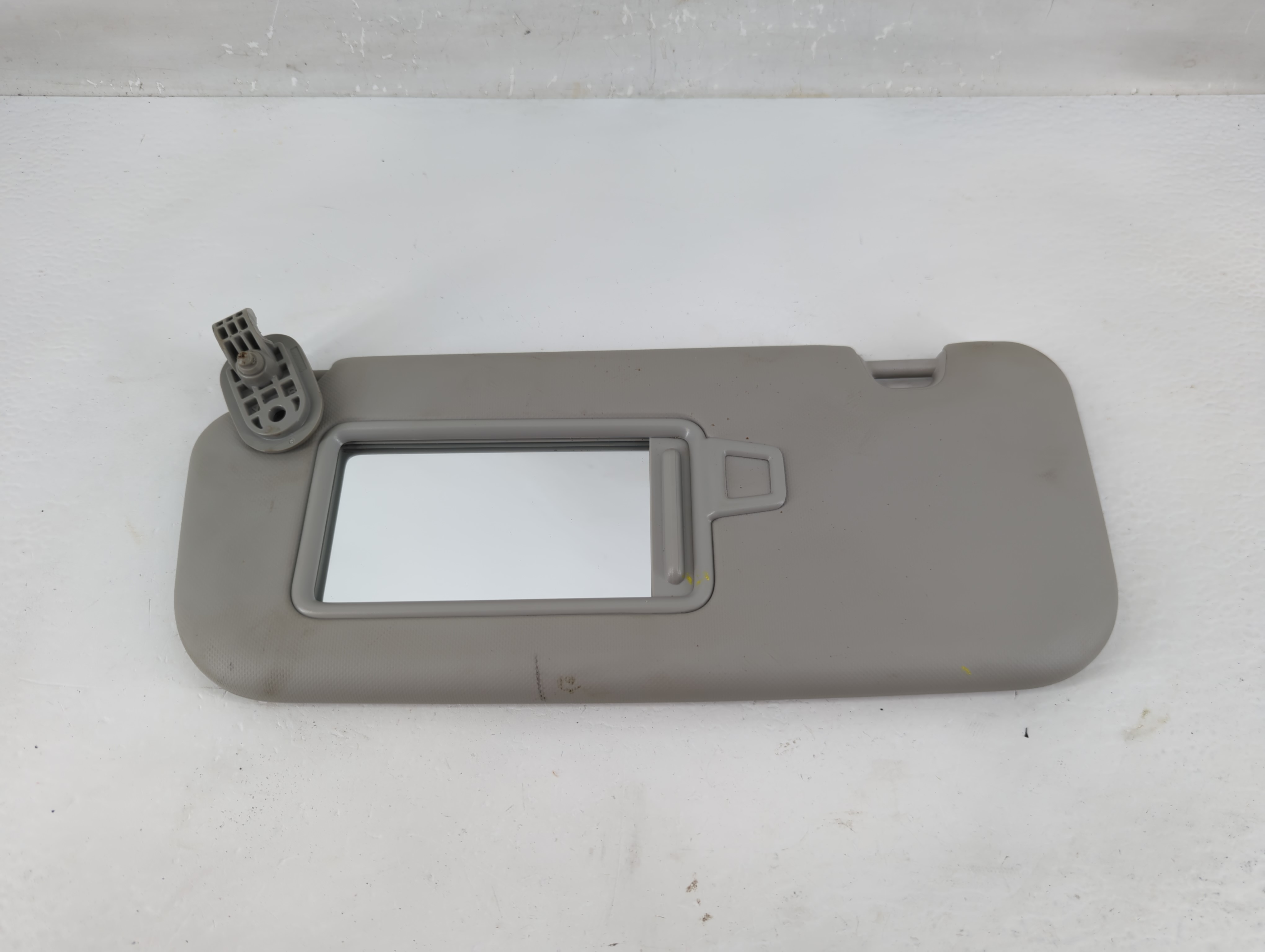 Picture of 2018-2020 Kia Rio Driver Sun Visor Mirror Left Sunvisor Grey 1226009