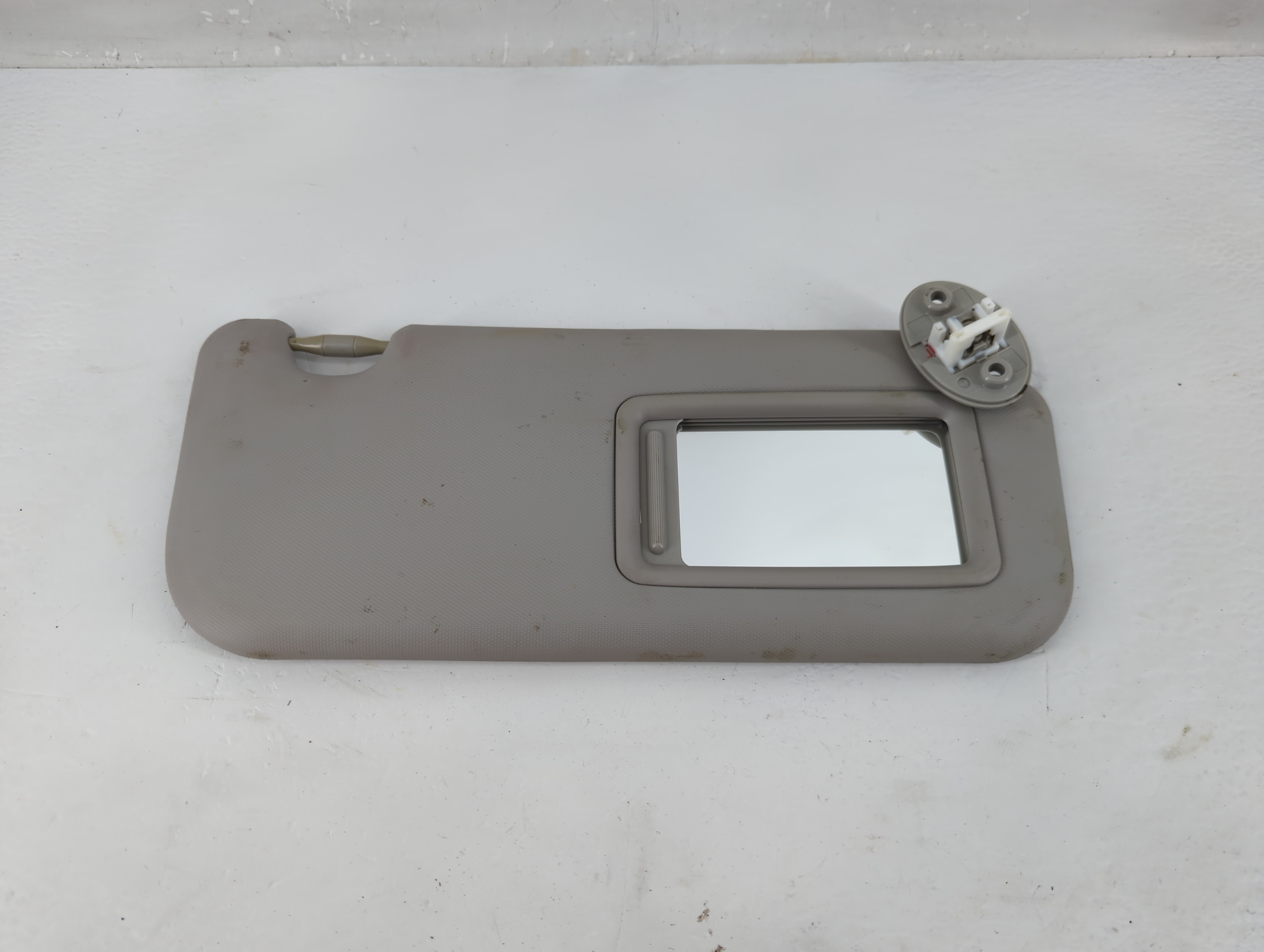 Picture of 2017-2019 Toyota Corolla Driver Sun Visor Mirror Left Sunvisor Gray 1226023