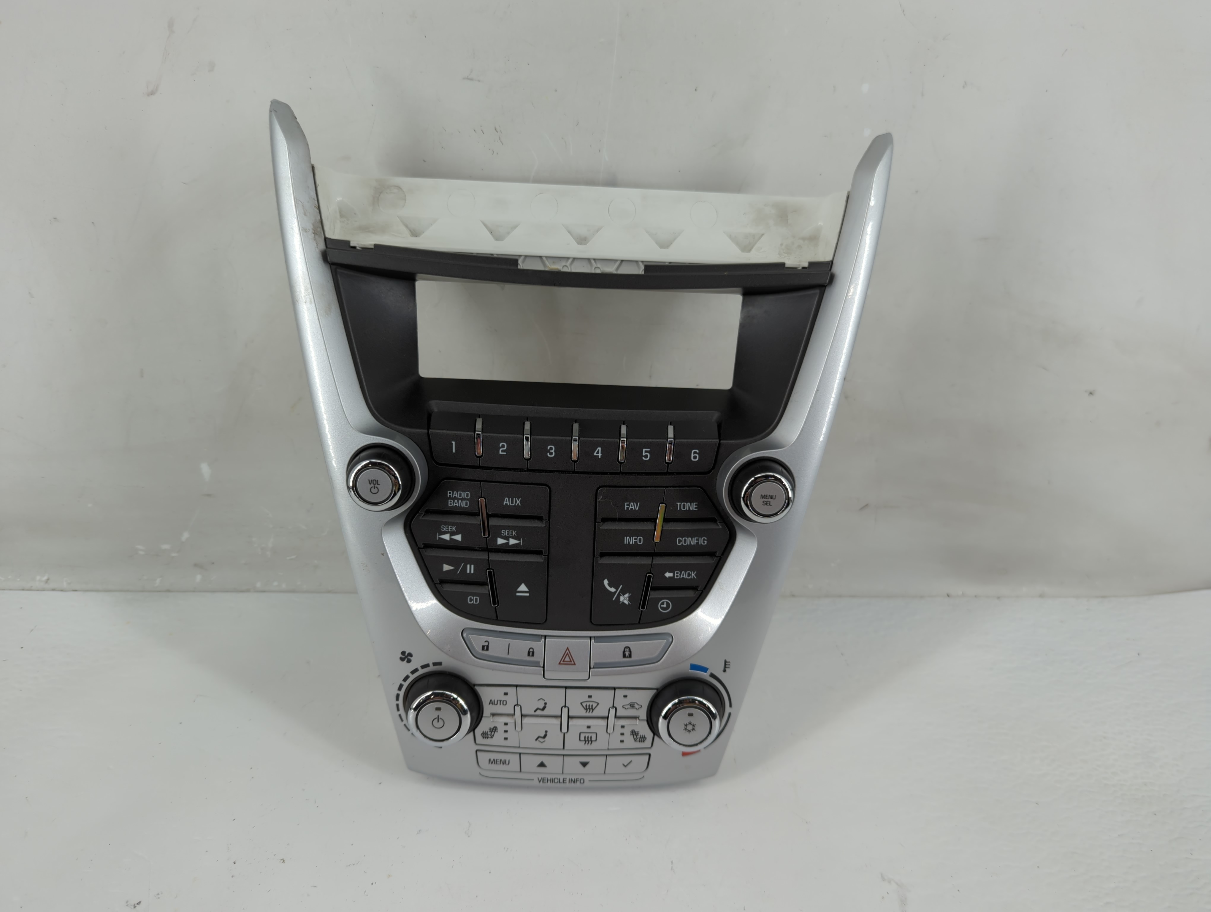 Picture of 2010-2011 Chevrolet Equinox Am Fm Cd Player Radio Receiver 1226042
