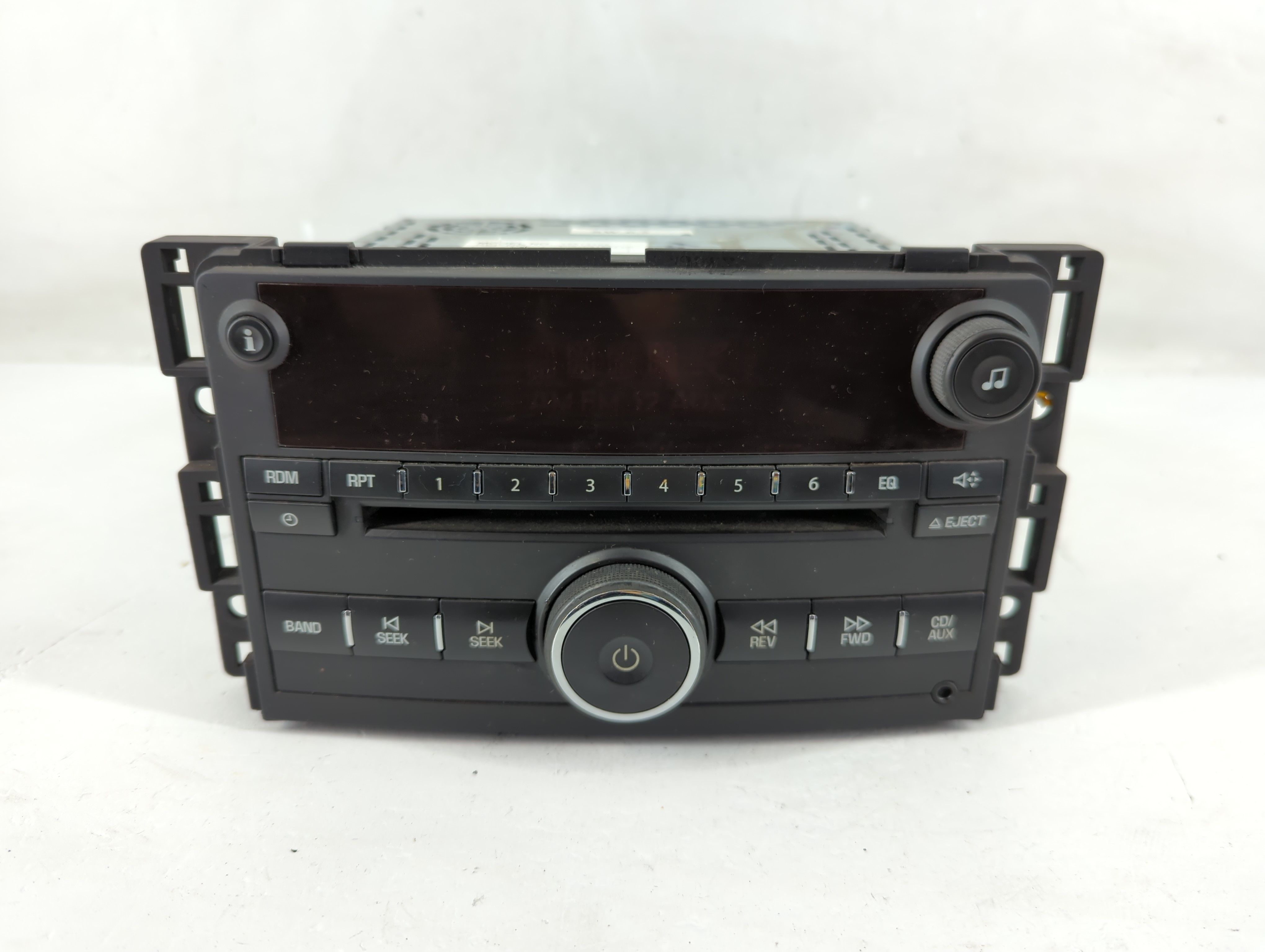 2006-2006 Saturn Vue Am Fm Cd Player Radio Receiver 1226048 - Oemusedautoparts1.com