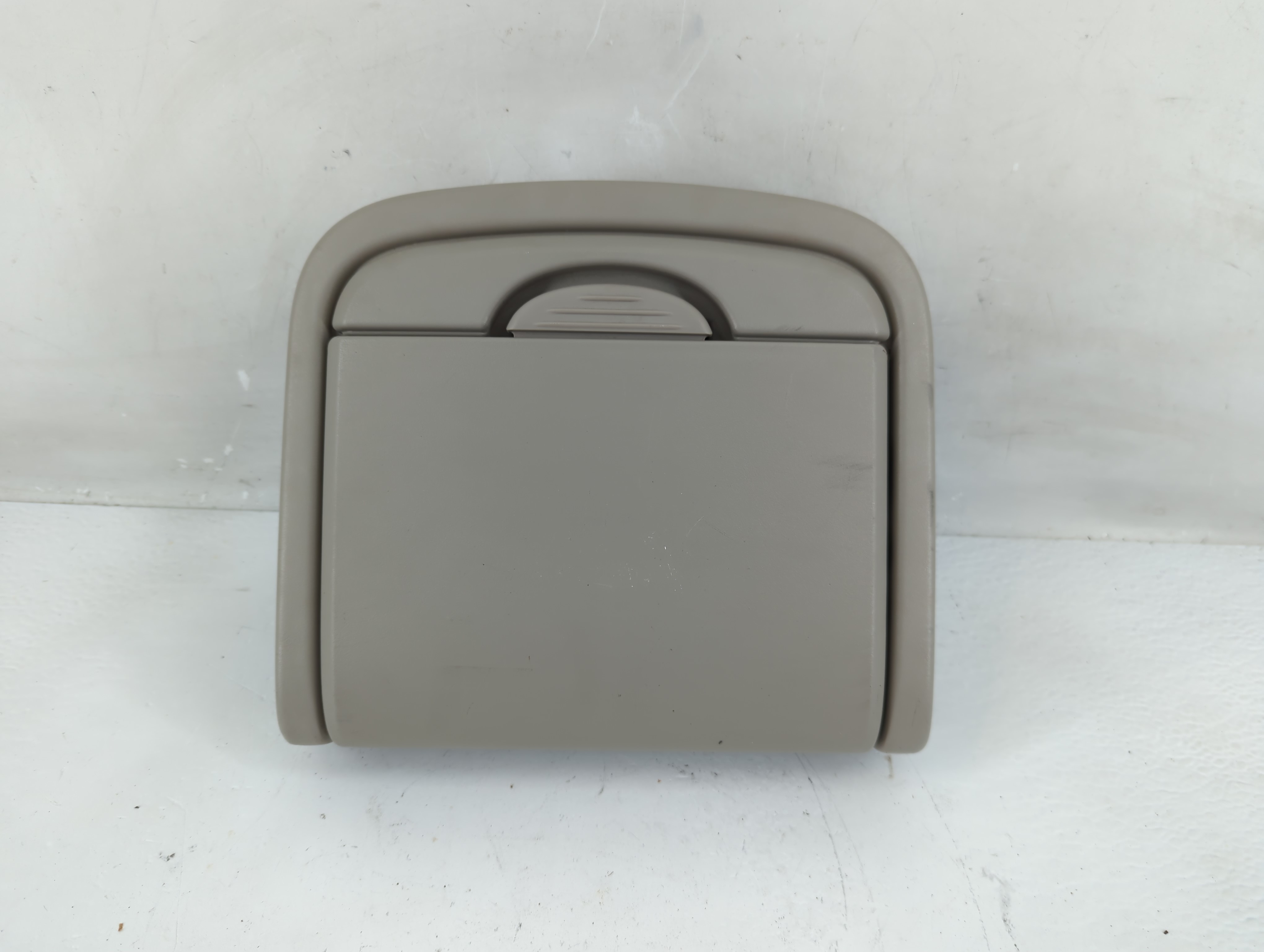 2004 Chrysler Pacifica Am Fm Cd Player Radio Receiver 1226051 - Oemusedautoparts1.com