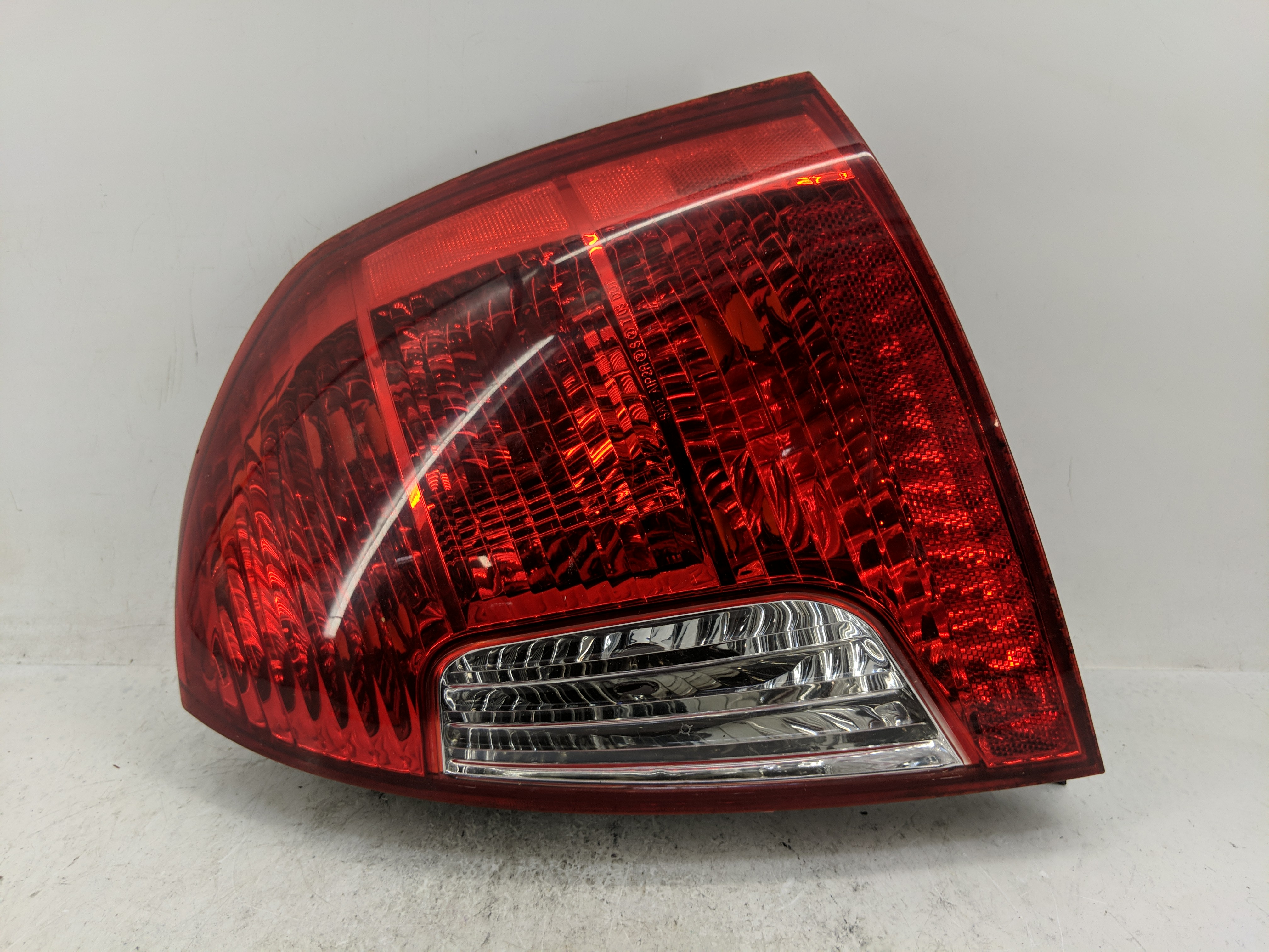 2006-2011 Hyundai Accent Passenger Right Side Tail Light Taillight Oem 1226077 - Oemusedautoparts1.com