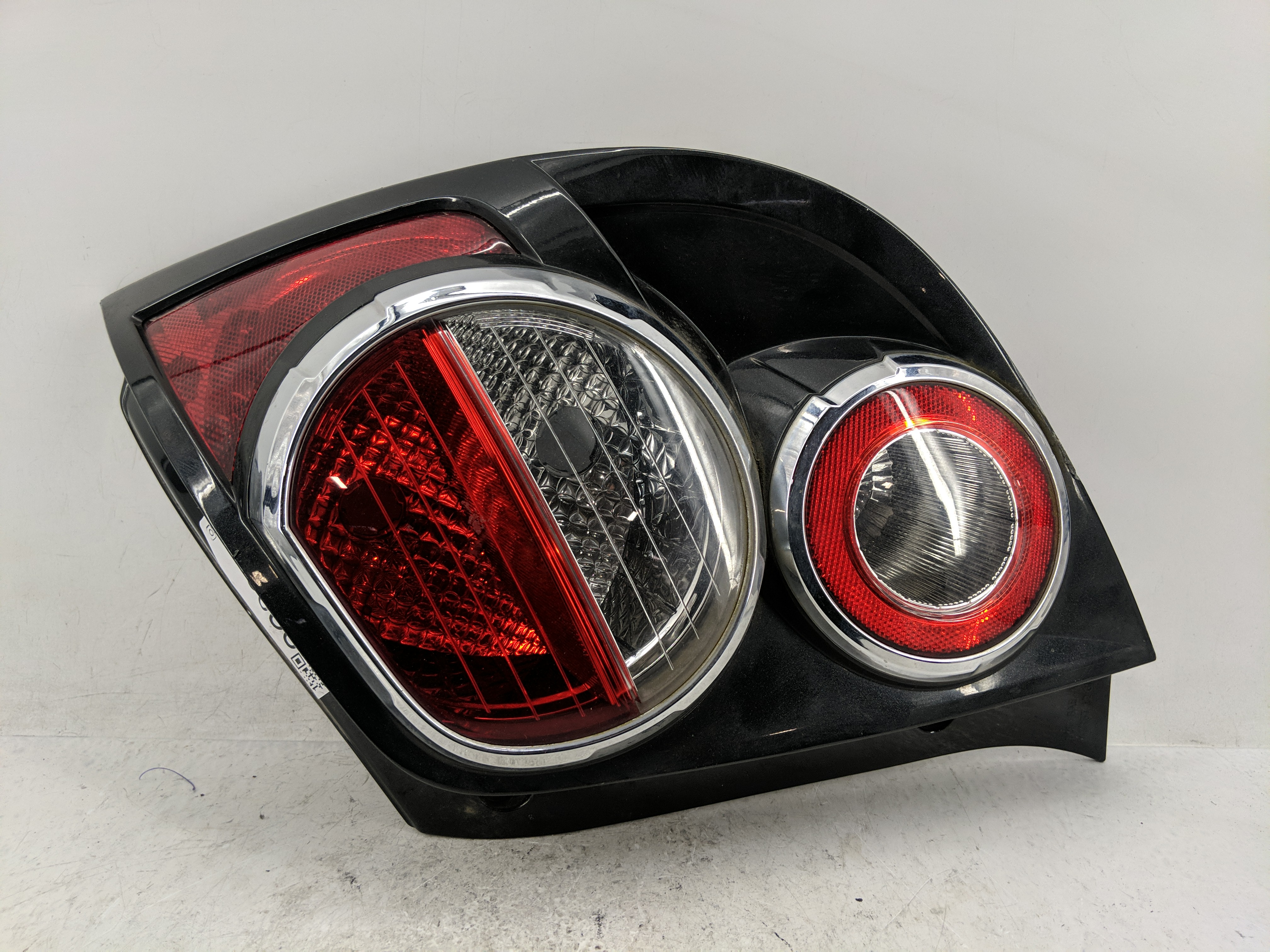 2012-2016 Chevrolet Sonic Passenger Right Side Tail Light Taillight Oem 1226083 - Oemusedautoparts1.com