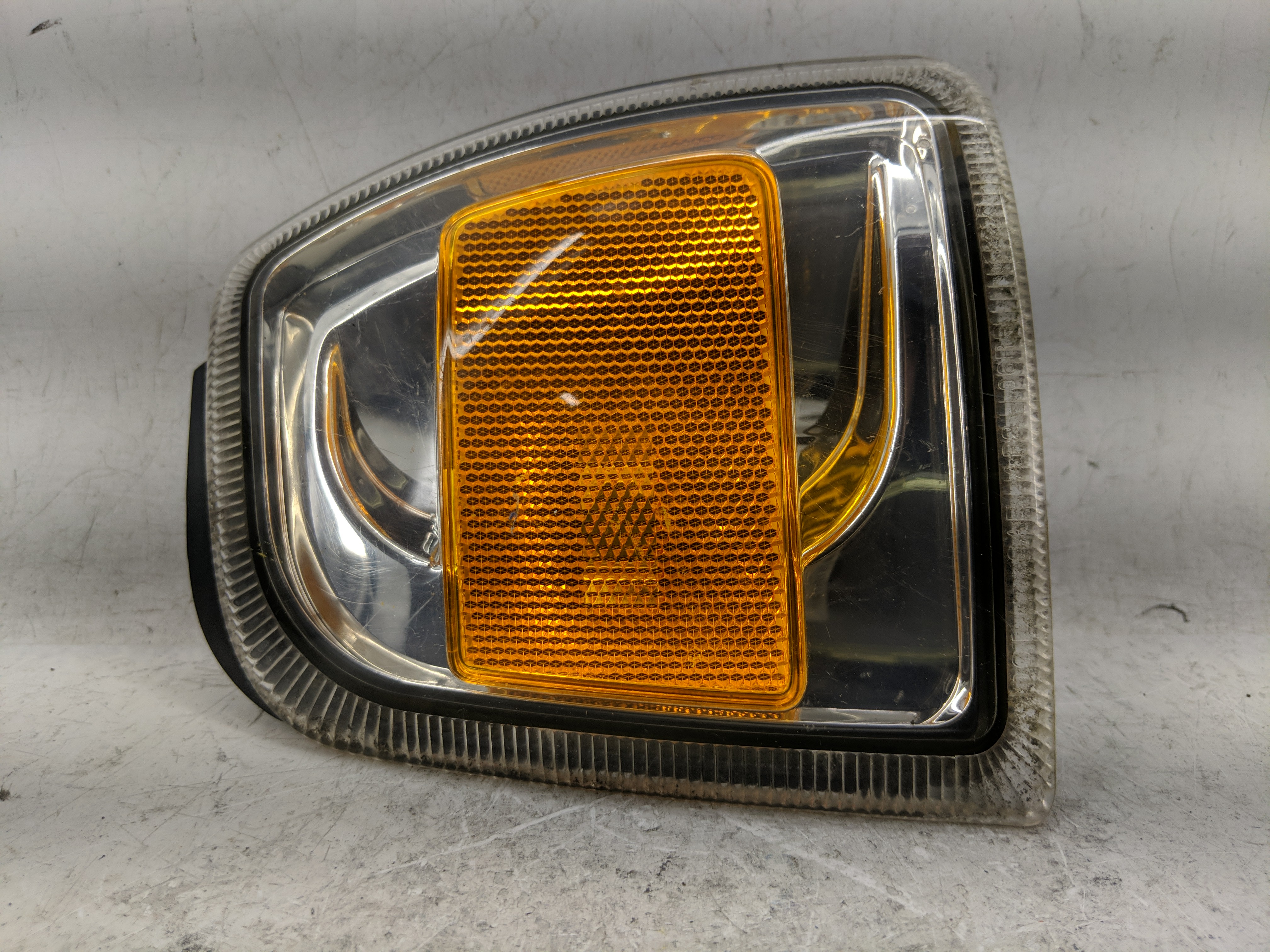 2001 Ford Ranger Driver Left Rear Side Marker 1226104 - Oemusedautoparts1.com