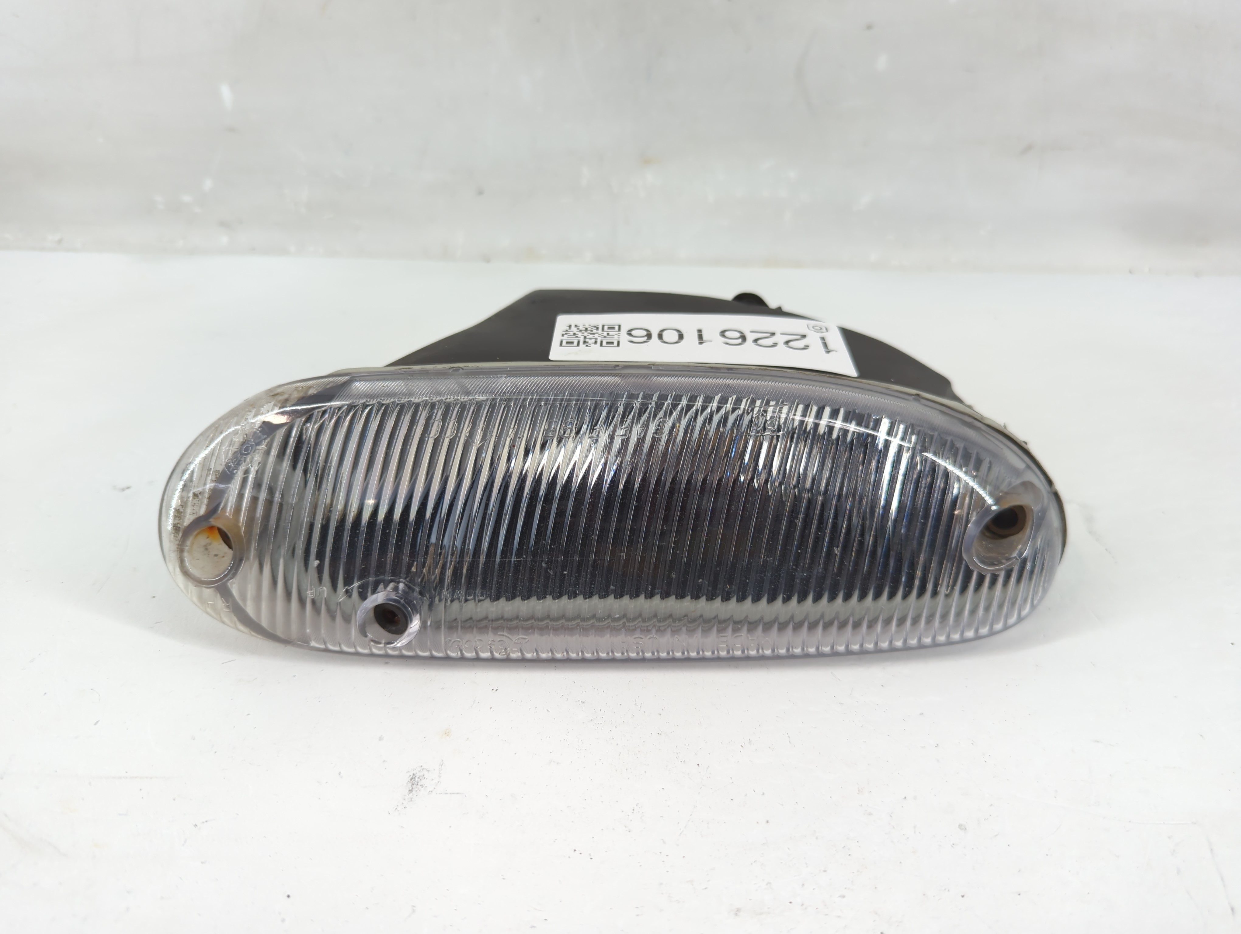 Picture of 1995-2000 Chrysler Cirrus Passenger Right Oem Fog Light Lamp 1226106