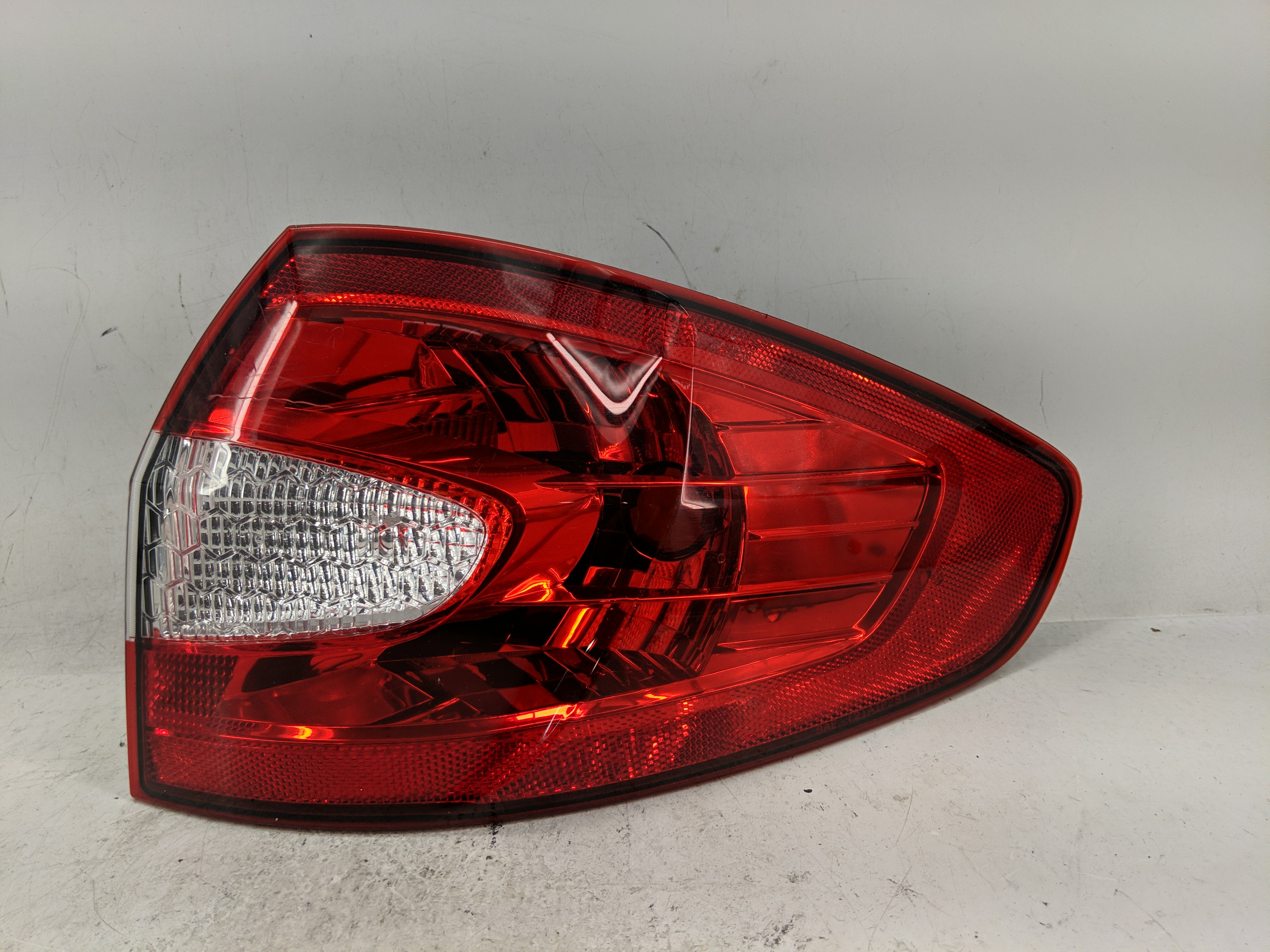 Picture of 2011-2013 Ford Fiesta Passenger Right Side Tail Light Taillight Oem 1226138