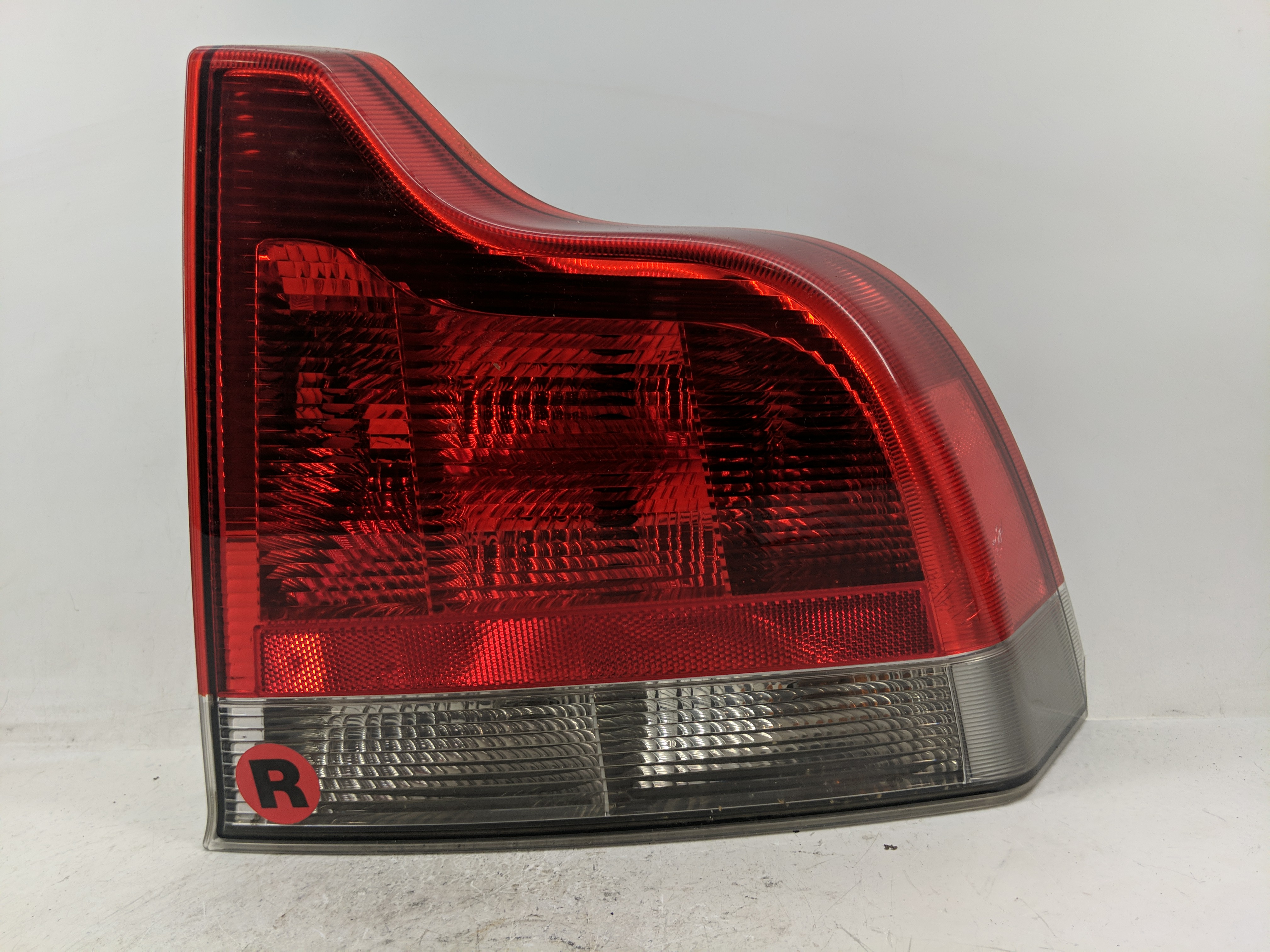 Picture of Volvo V60 Passenger Right Side Tail Light Taillight Oem 1226158