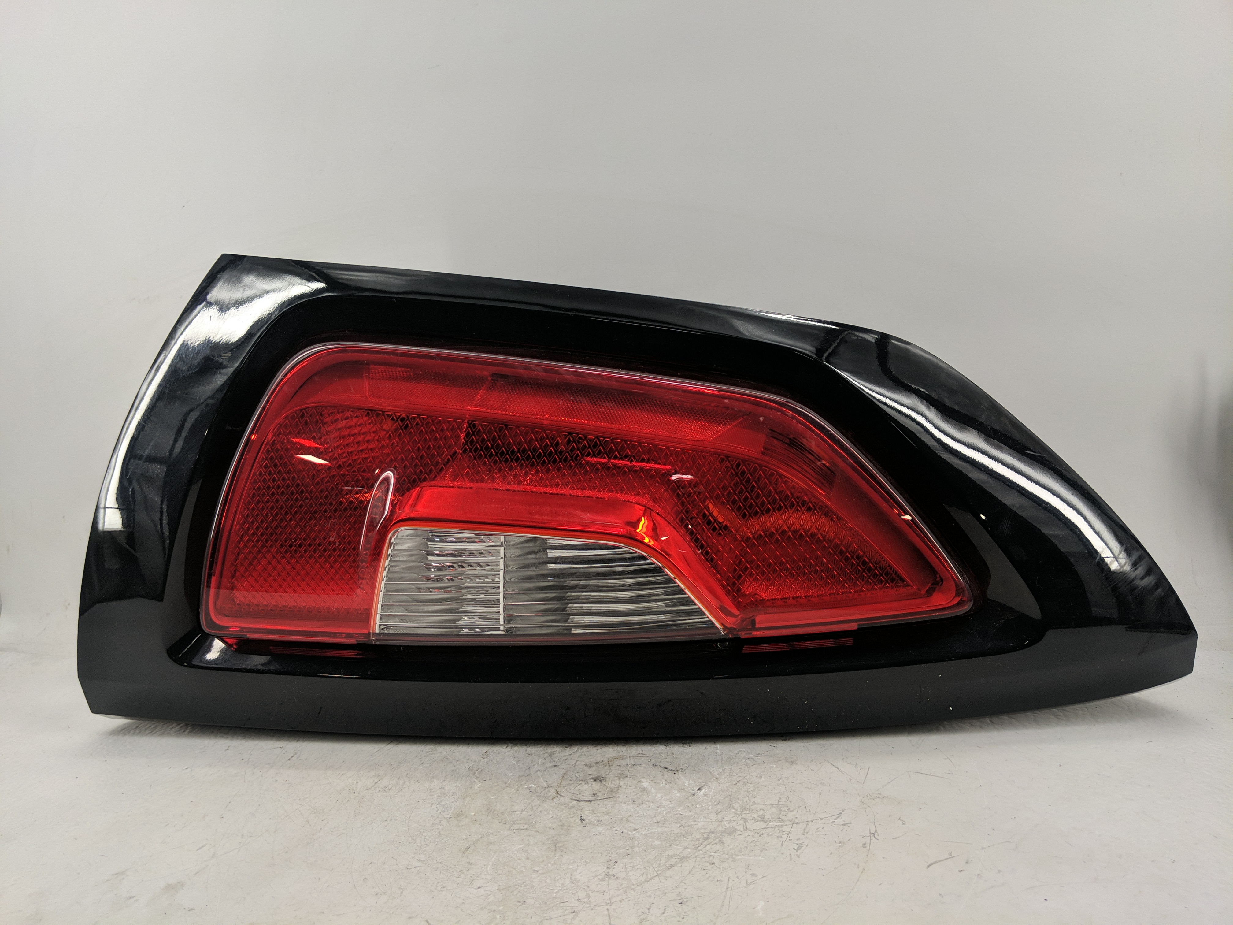 Picture of 2012-2013 Kia Soul Driver Left Side Tail Light Taillight Oem 1226168