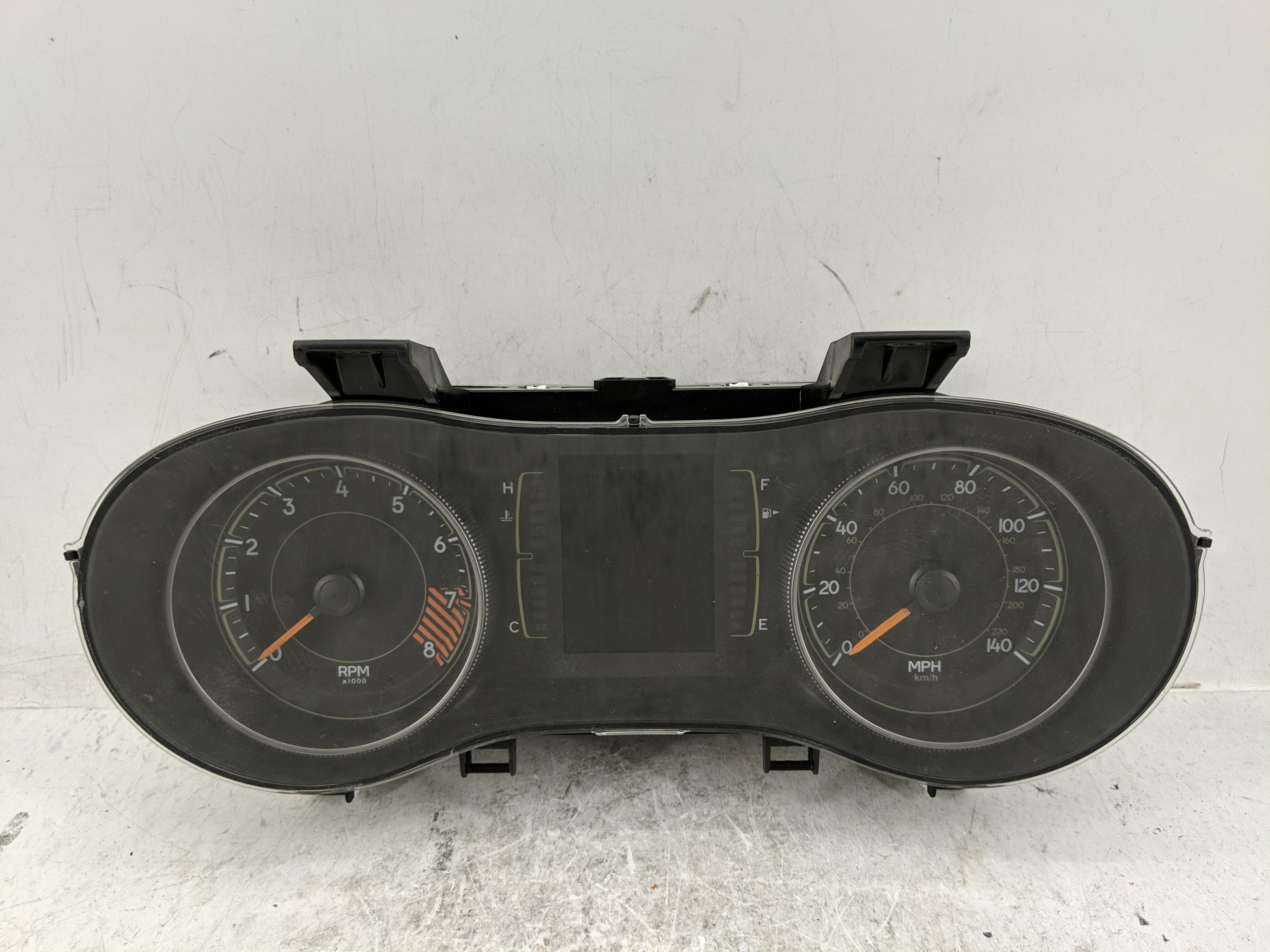 Picture of 2015-2015 Jeep Cherokee Speedometer Instrument Cluster Gauges 1226204