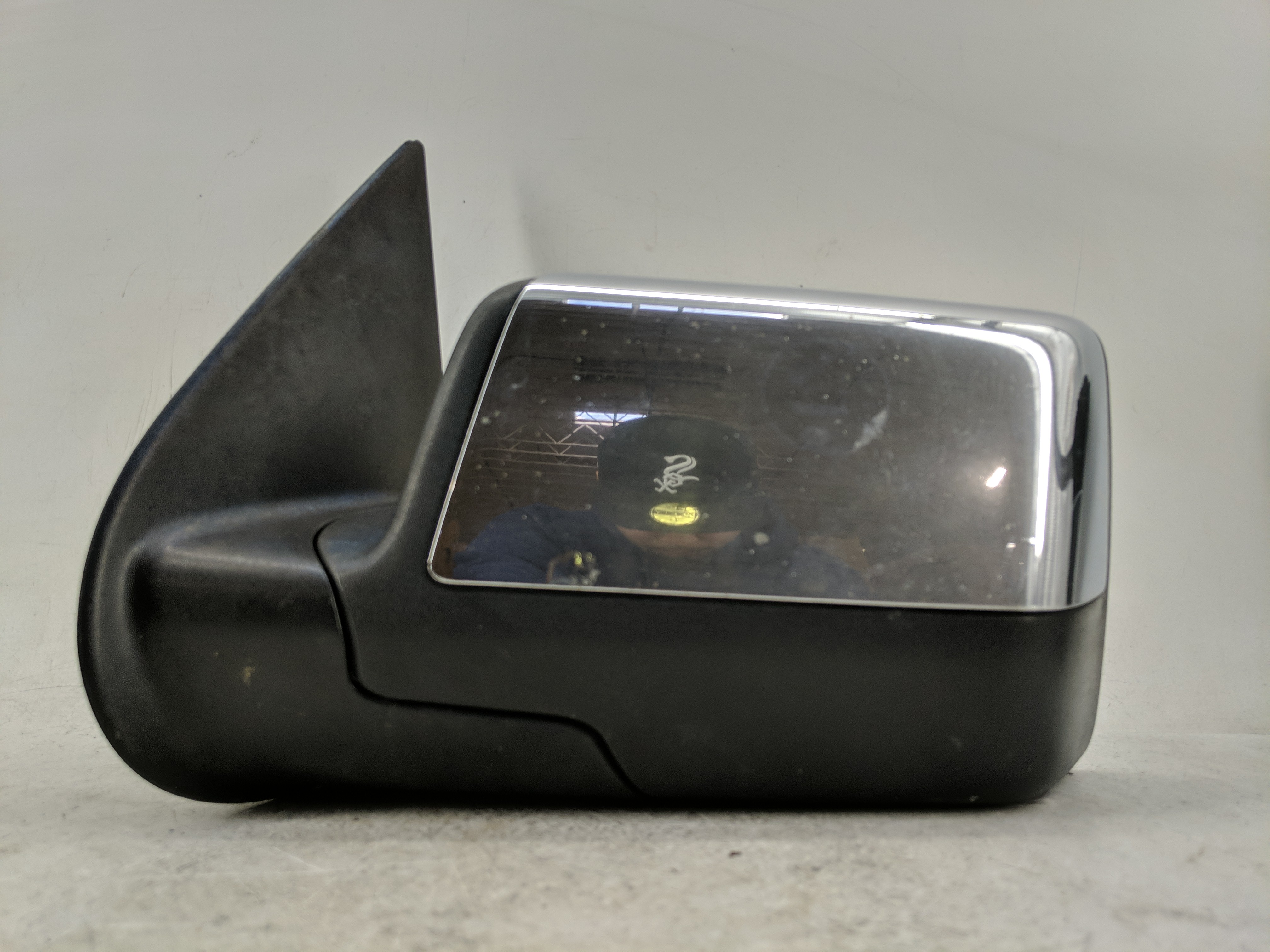 2006-2010 Ford Explorer Driver Left Side View Power Door Mirror Black 1226229 - Oemusedautoparts1.com