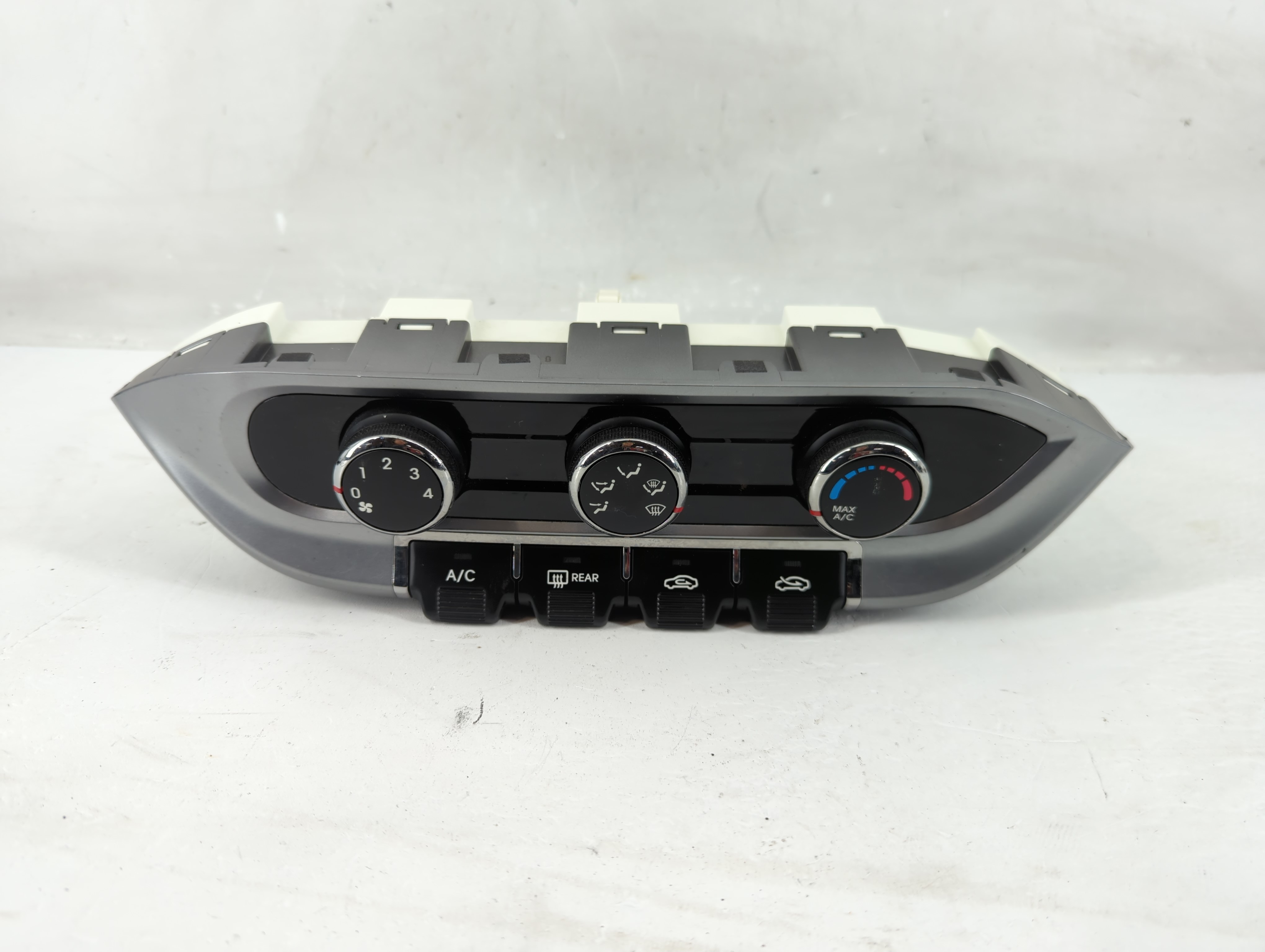 Picture of 2012-2015 Kia Rio Ac Heater Roof Climate Control 97250-1w060 1226257
