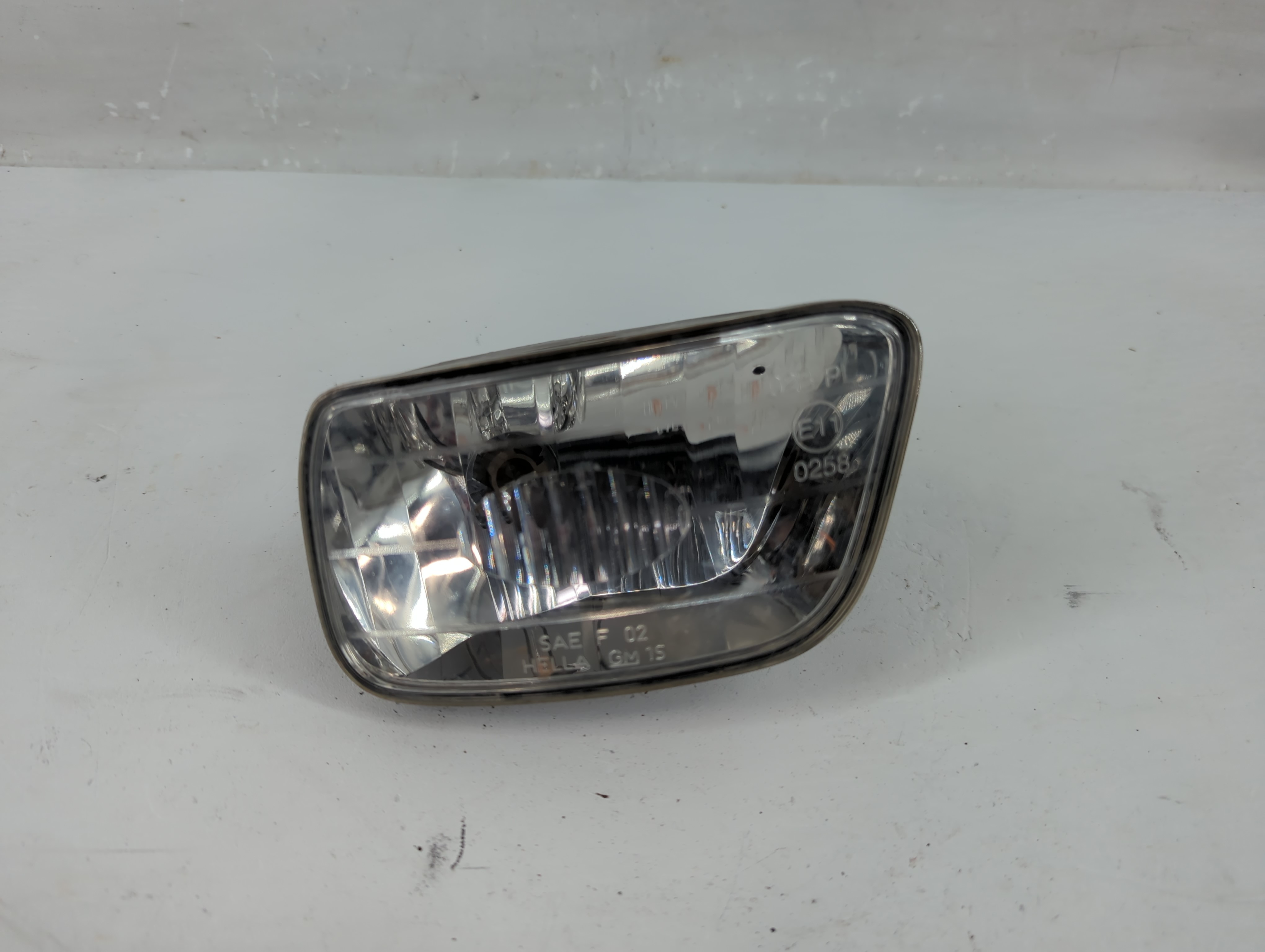 2002-2006 Chevrolet Trailblazer Ext Passenger Right Oem Front Light Lamp 1226277 - Oemusedautoparts1.com