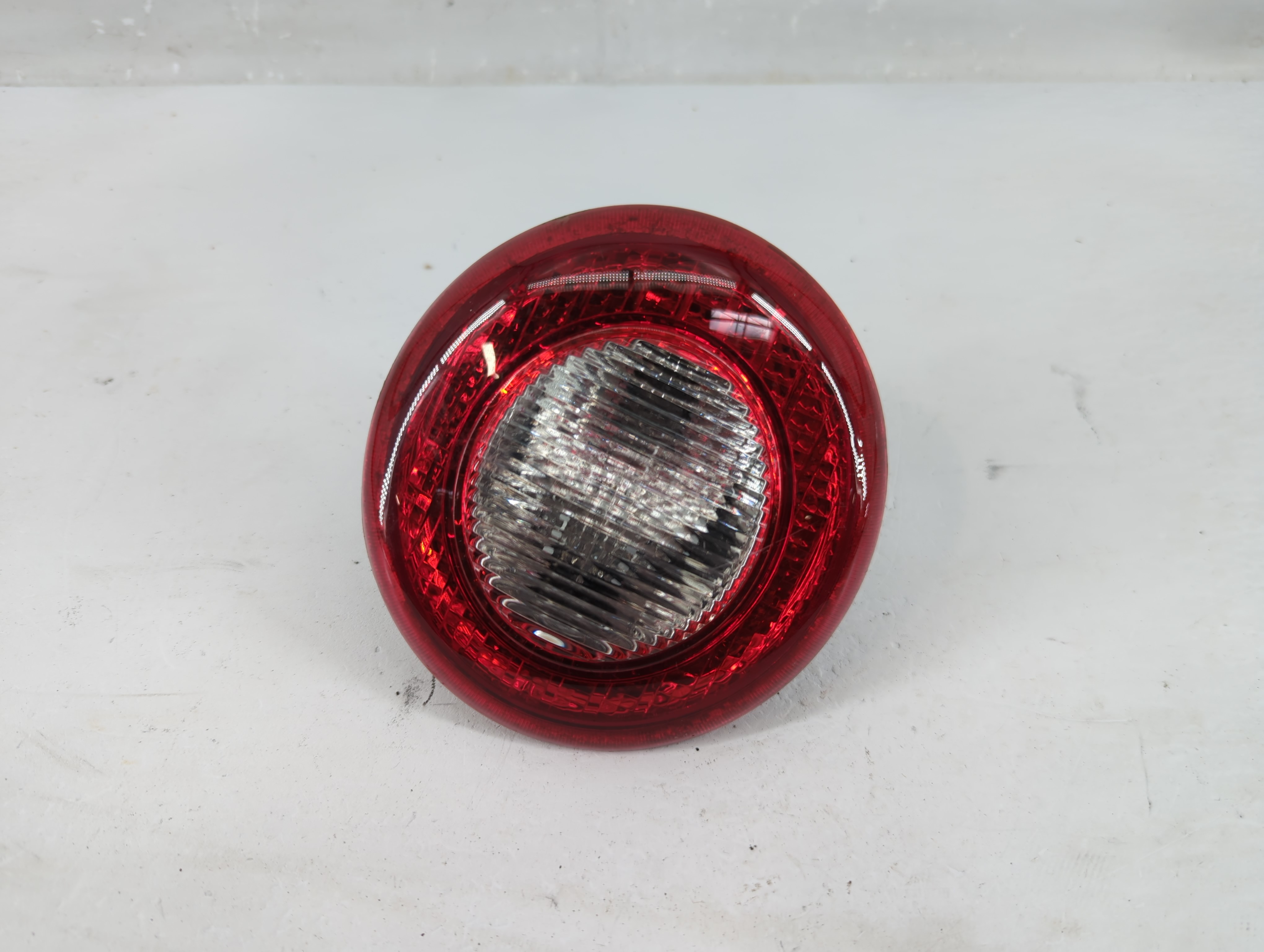 Picture of 2006-2011 Chevrolet Hhr Passenger Right Side Tail Light Taillight Oem 1226302