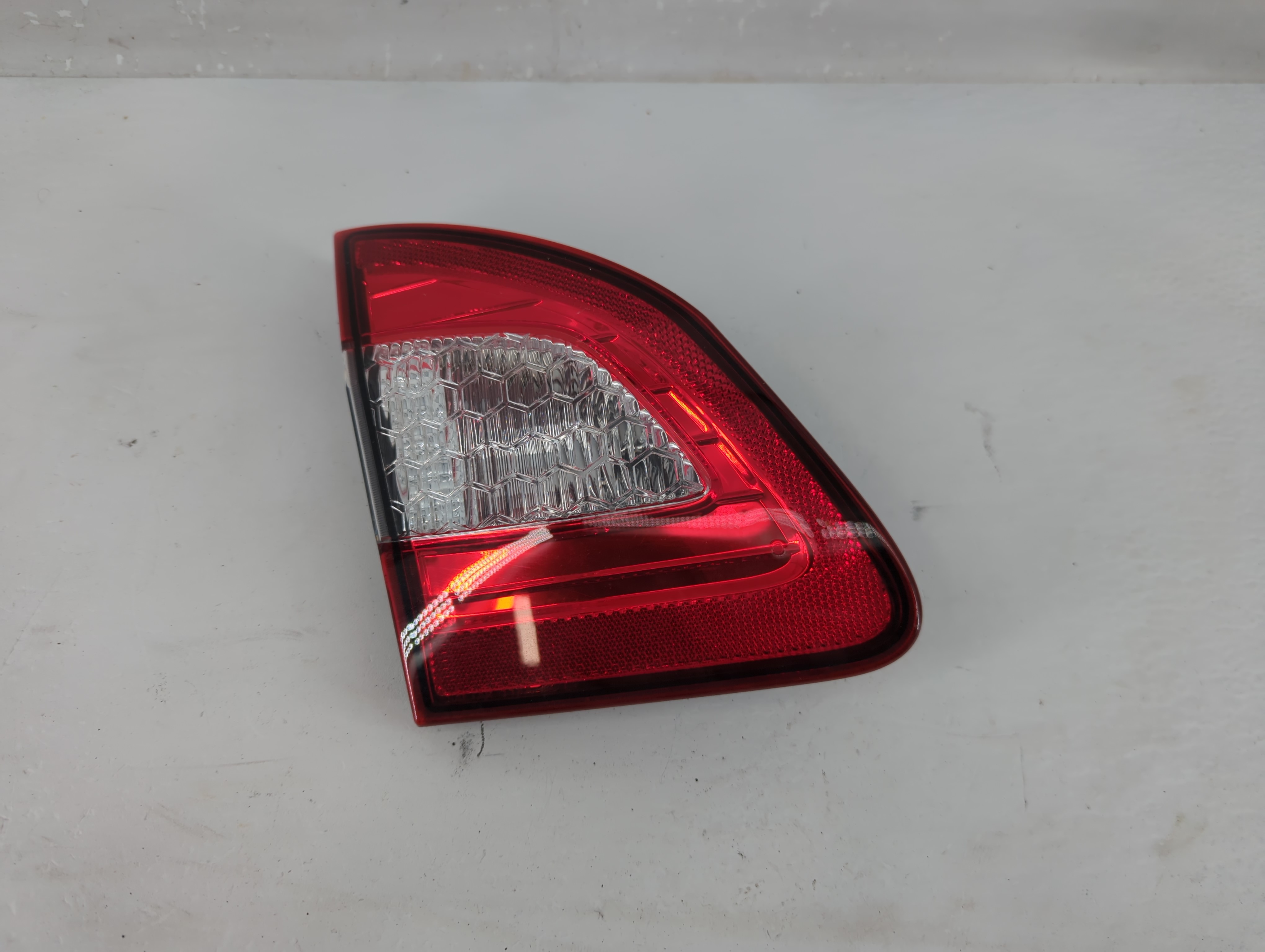 Picture of 2011-2013 Ford Fiesta Driver Left Side Tail Light Taillight Oem 1226306