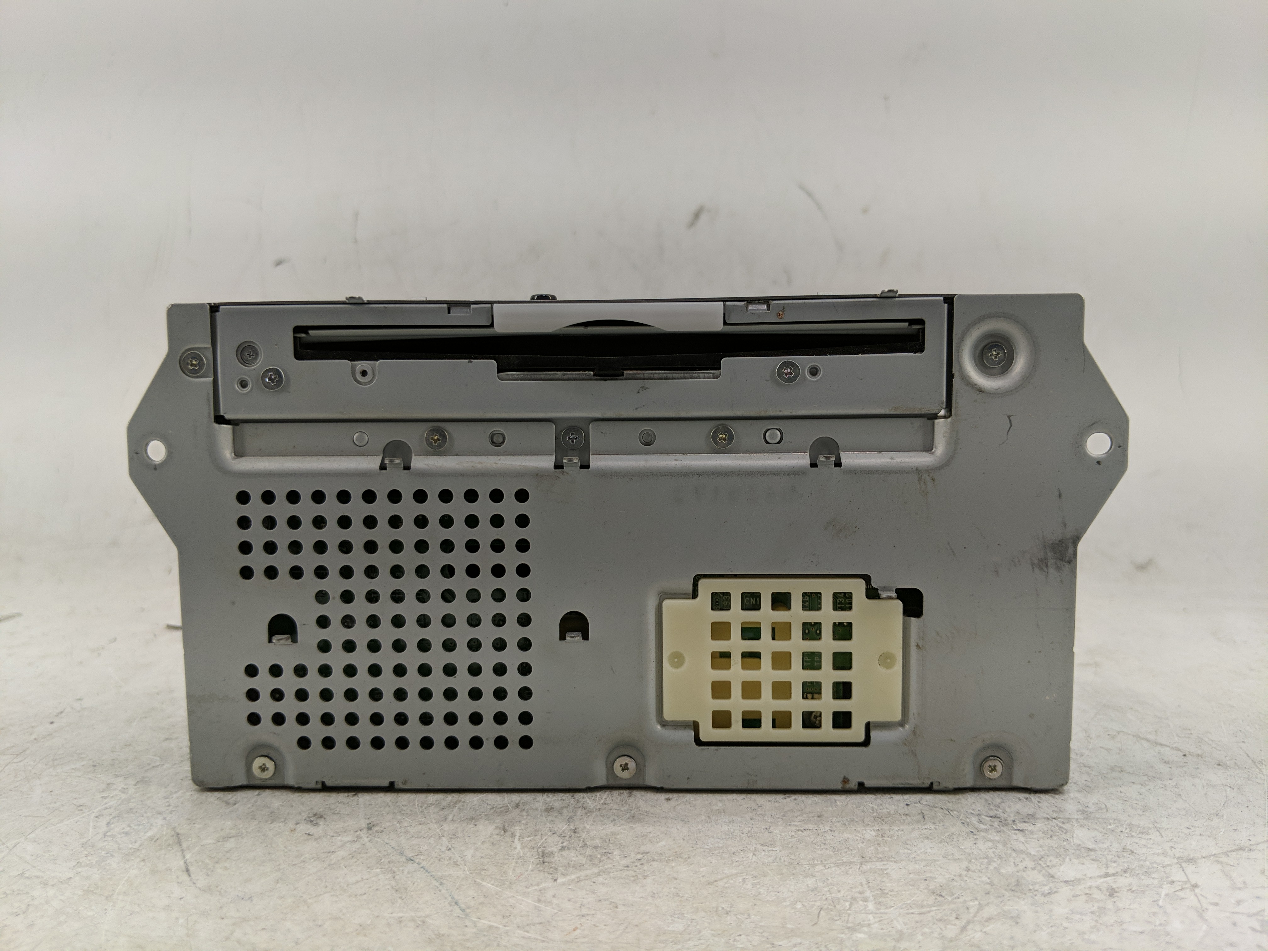 Picture of 2011-2012 Infiniti M56 Am Fm Cd Player Radio Receiver 1226374