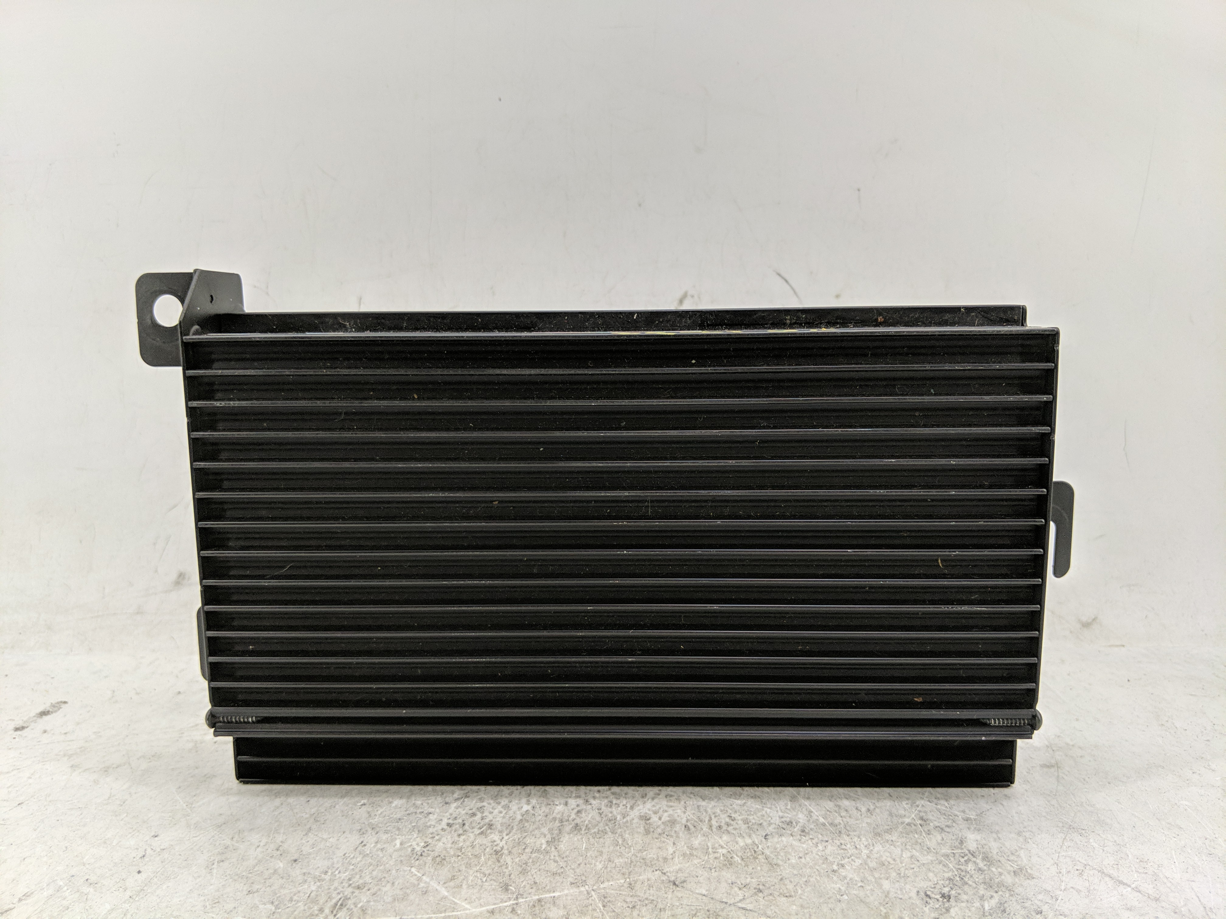 Picture of 2003-2004 Jeep Grand Cherokee Am Fm Cd Player Radio Receiver 1226378