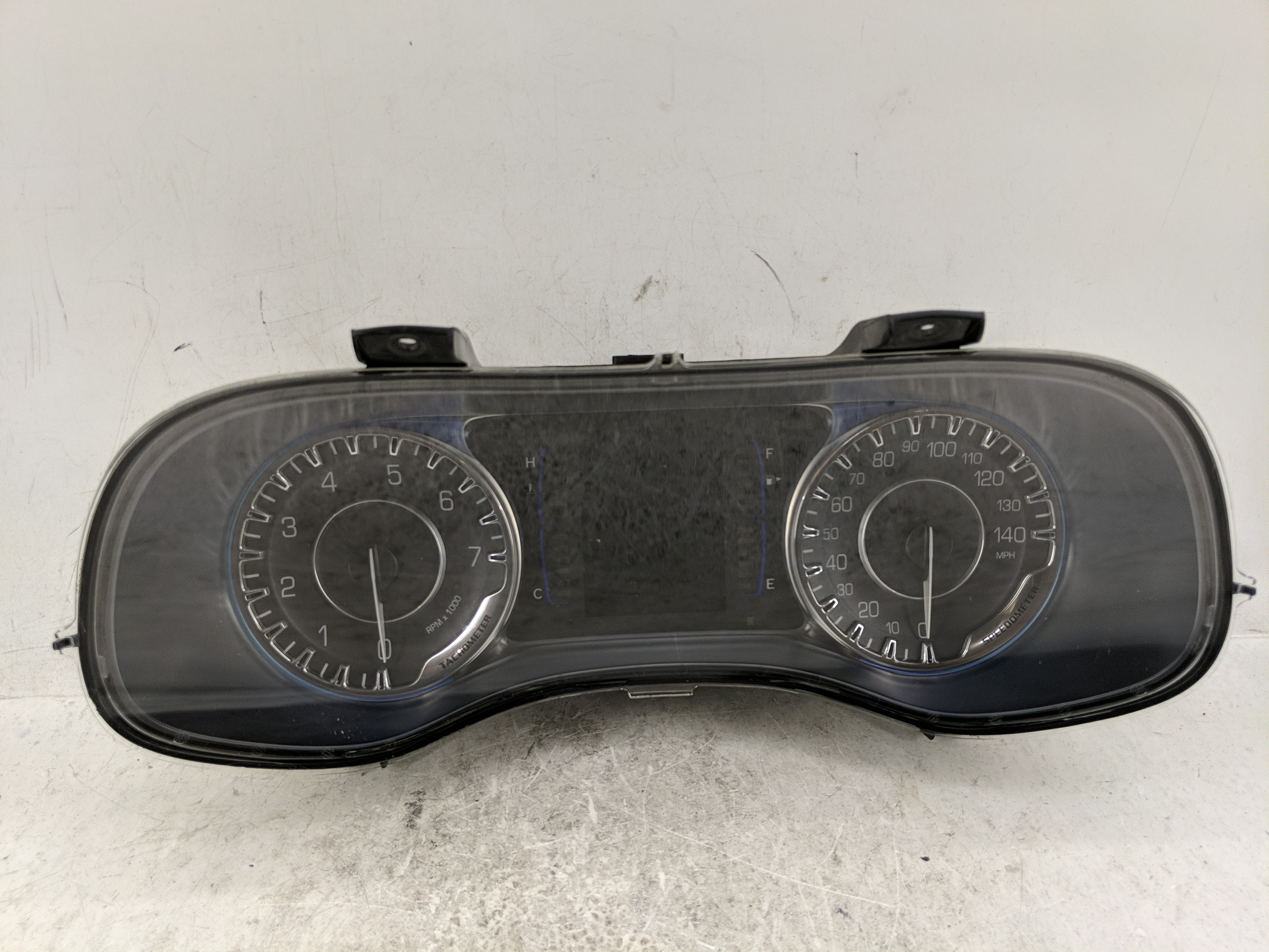 2015-2015 Chrysler 200 Speedometer Instrument Cluster Gauges 1226414 - Oemusedautoparts1.com