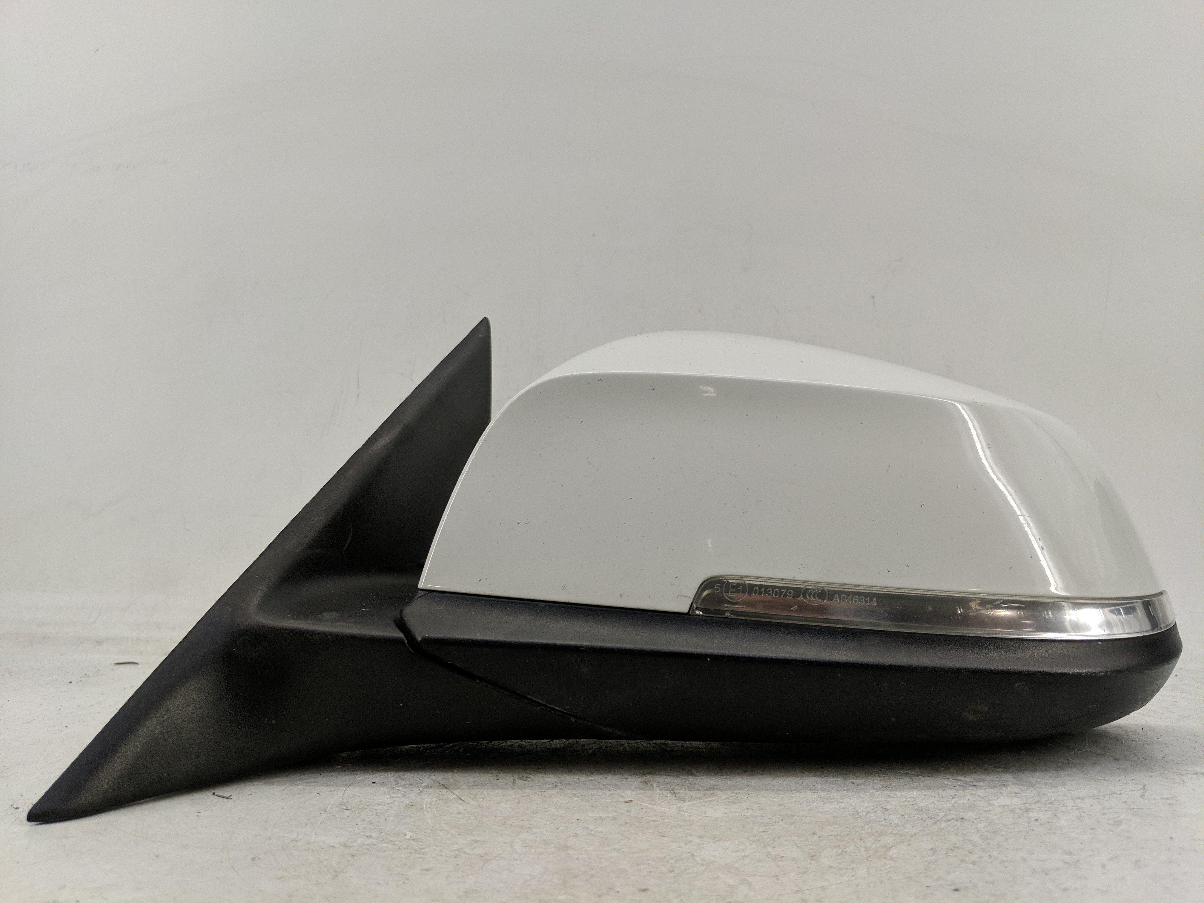 Picture of 2013-2016 Bmw 328i Driver Left Side View Power Door Mirror White 1226422