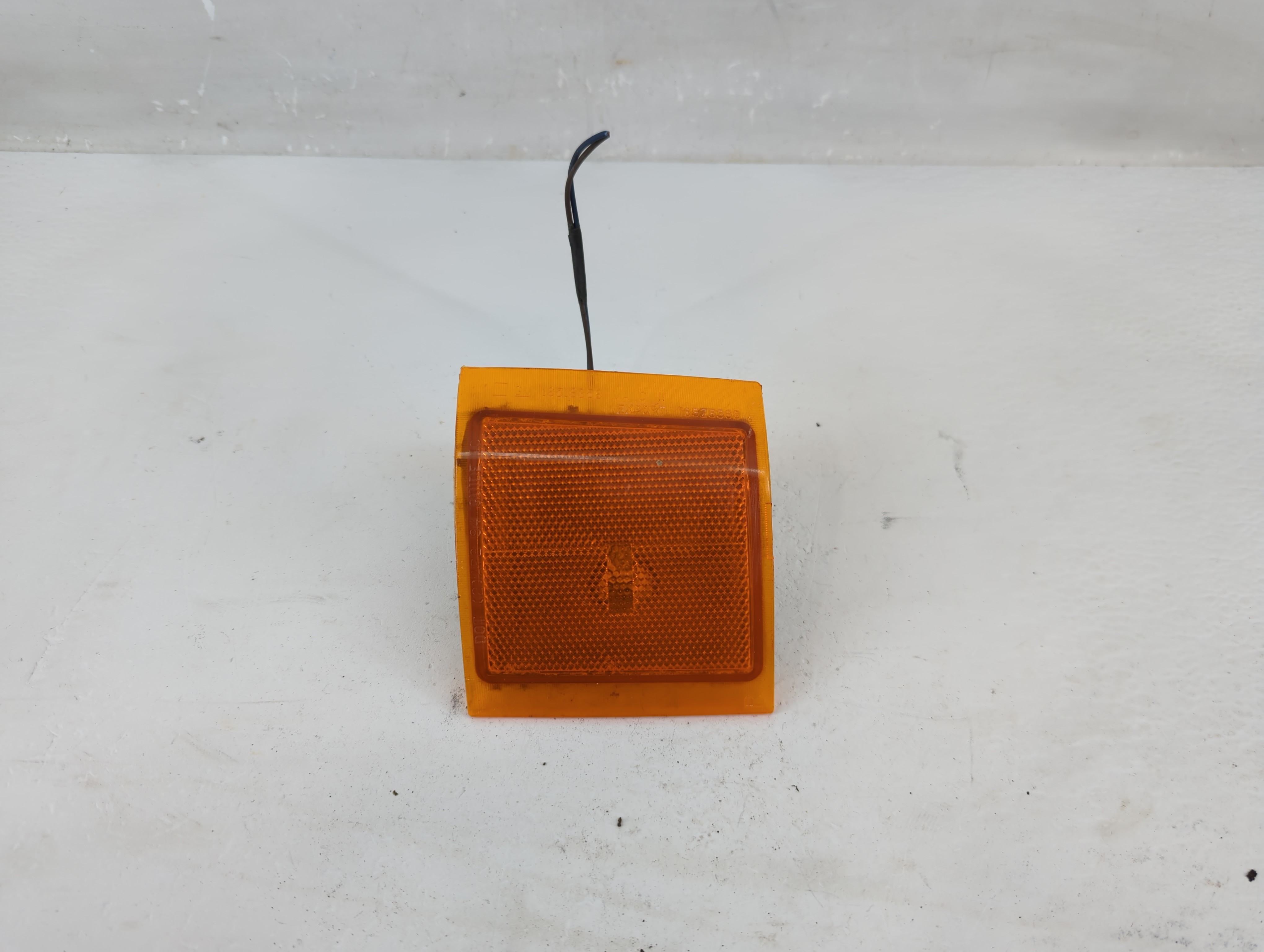 Picture of 1995-2000 Chevrolet Tahoe Driver Left Oem Front Light Lamp 1226472