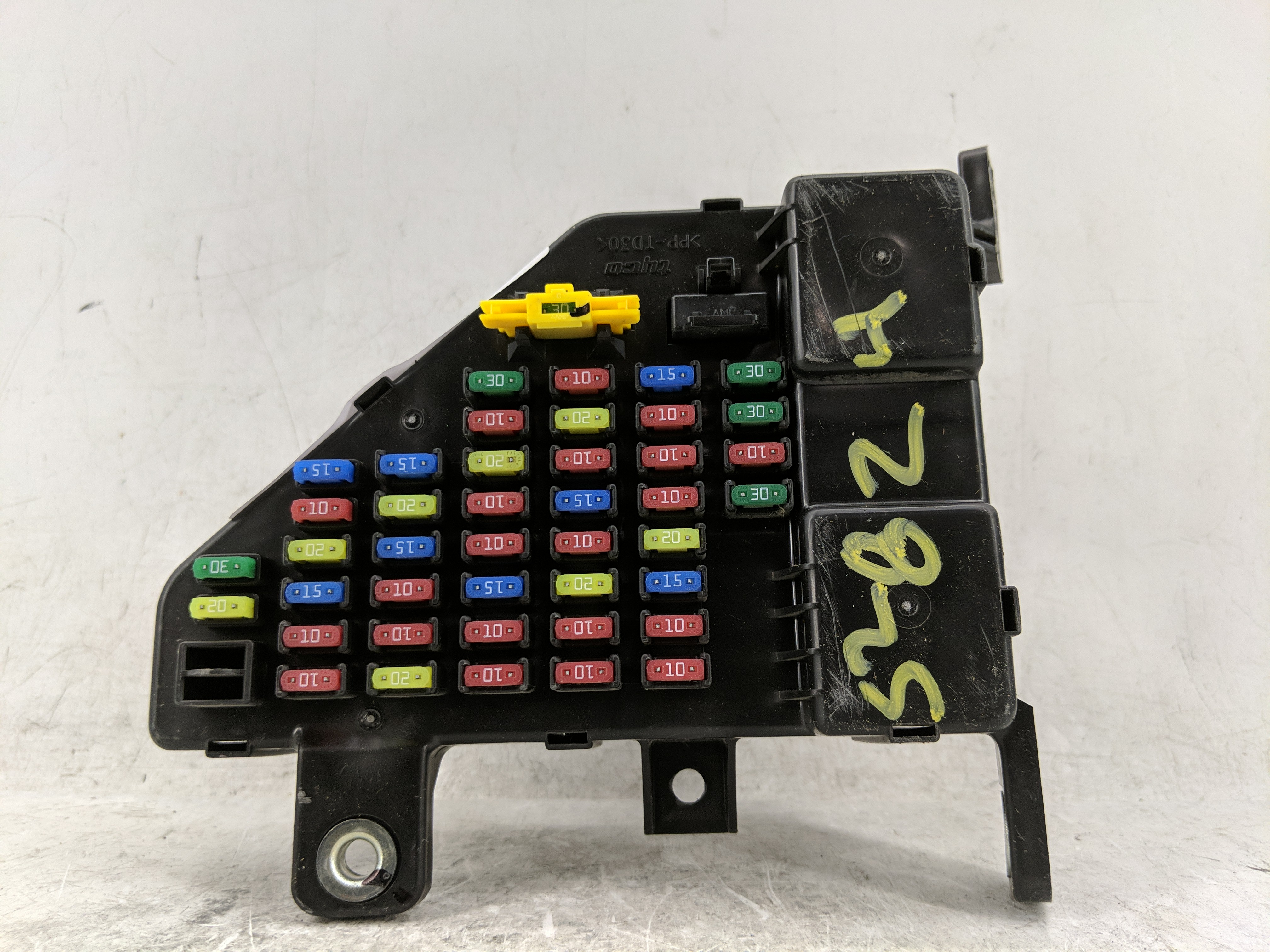 Picture of 2005-2009 Hyundai Tucson Fusebox Fuse Box Relay Module 1226495