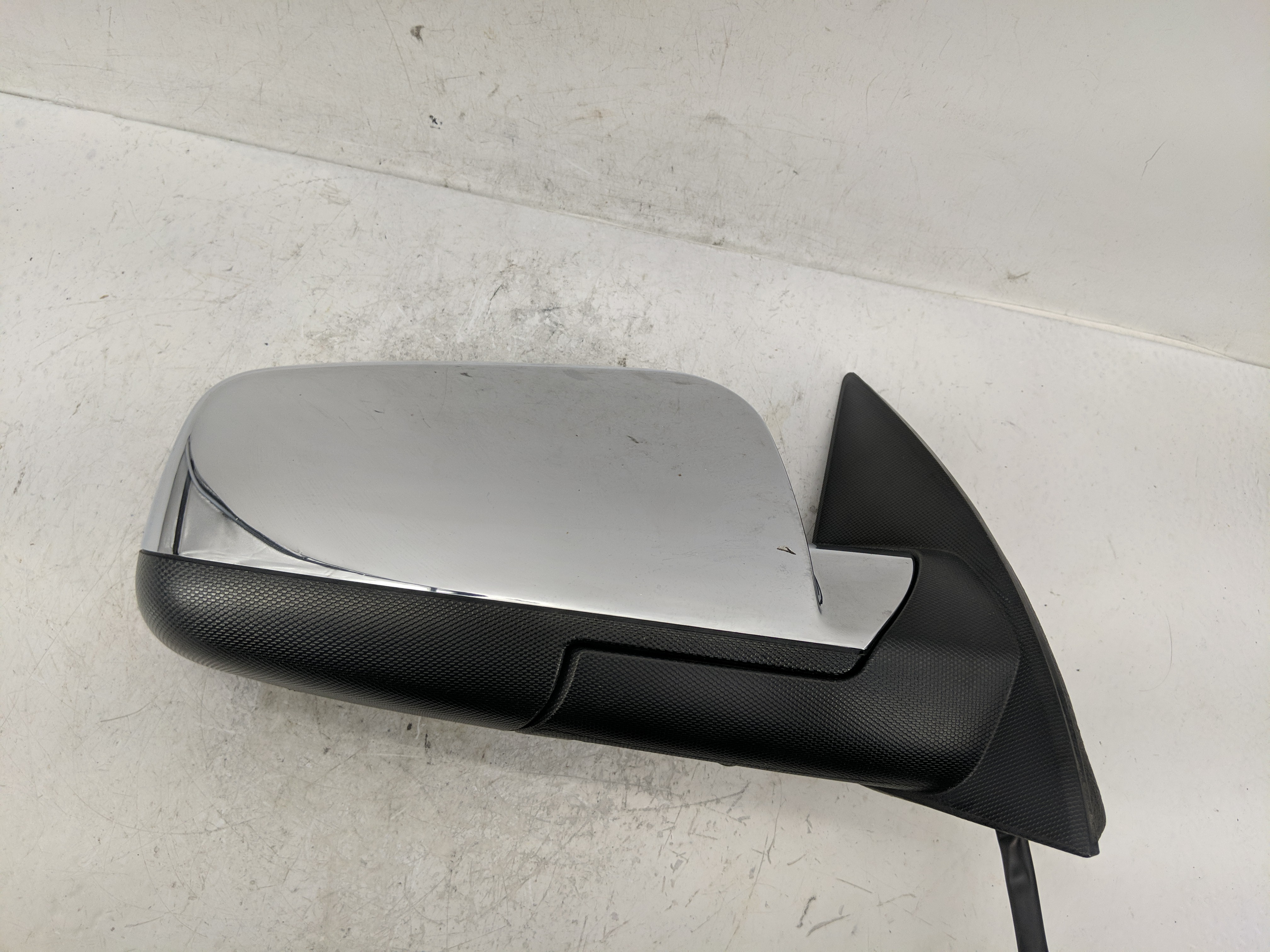 Picture of 2010-2011 Chevrolet Equinox Passenger Right Side View Manual Door Mirror 1226561