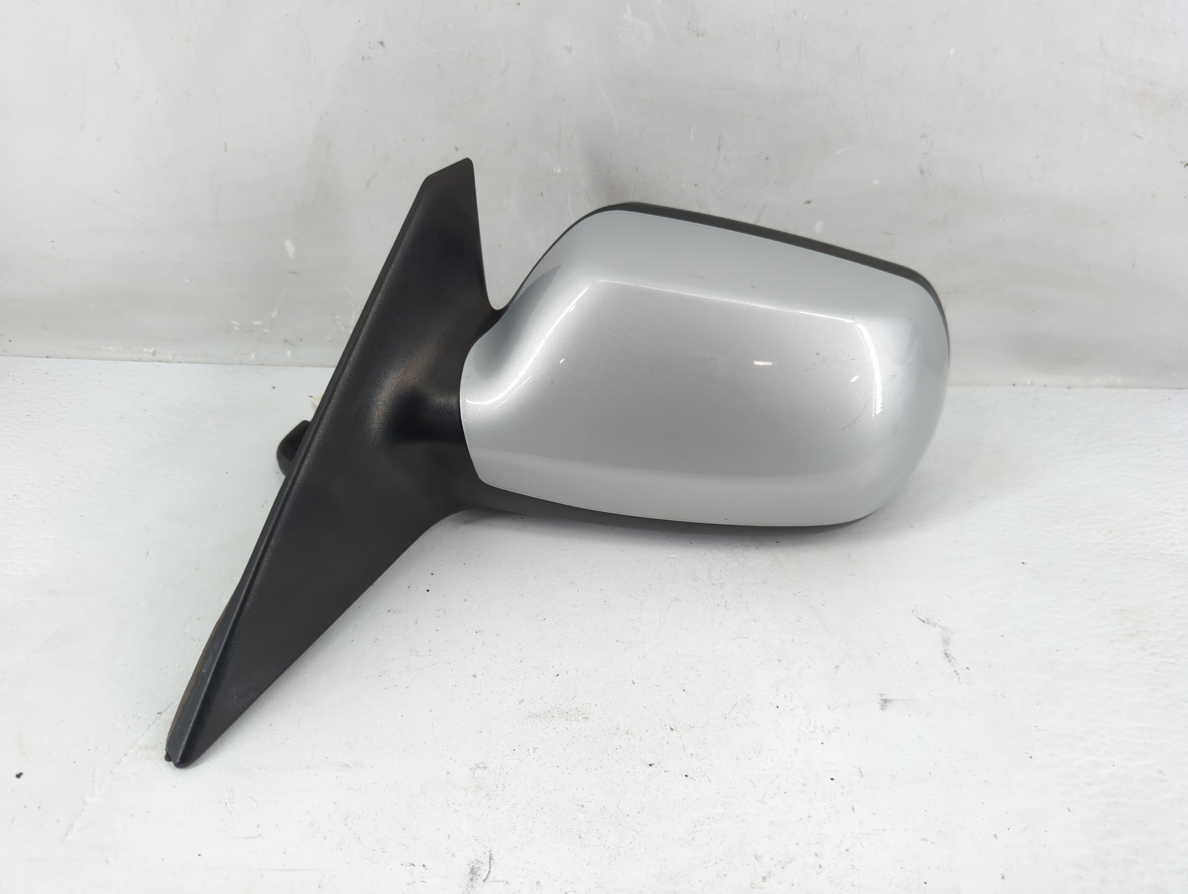 Picture of 2003-2008 Mazda 6 Driver Left Side View Power Door Mirror Grey 1226579