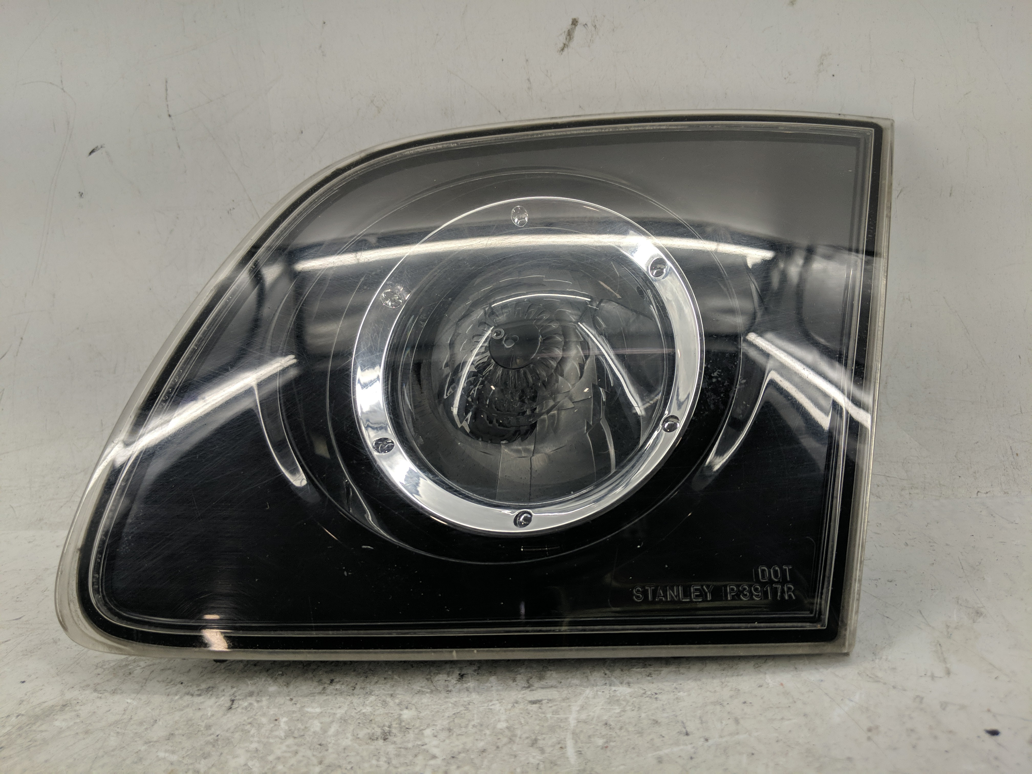 Picture of 2007-2009 Mazda 3 Passenger Right Side Tail Light Taillight Oem 1226608