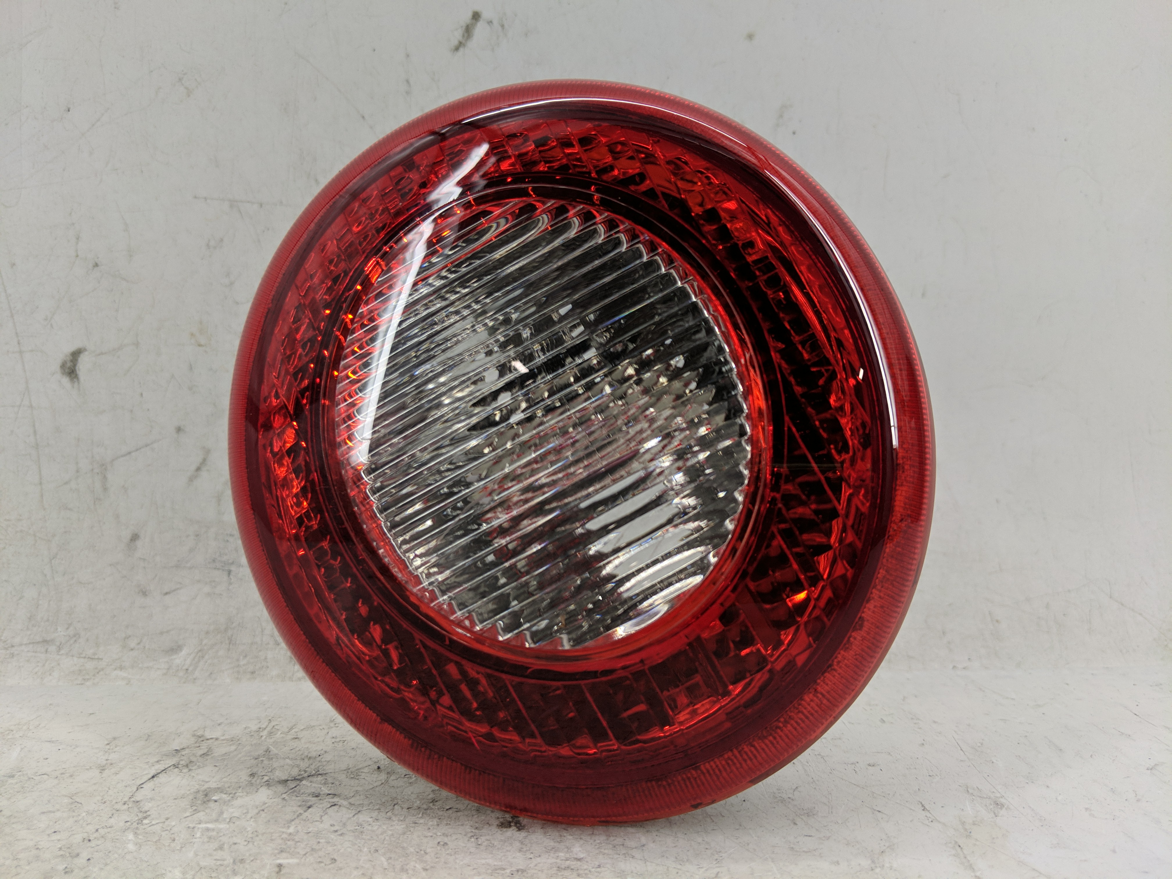 Picture of 2006-2011 Chevrolet Hhr Passenger Right Side Tail Light Taillight Oem 1226651