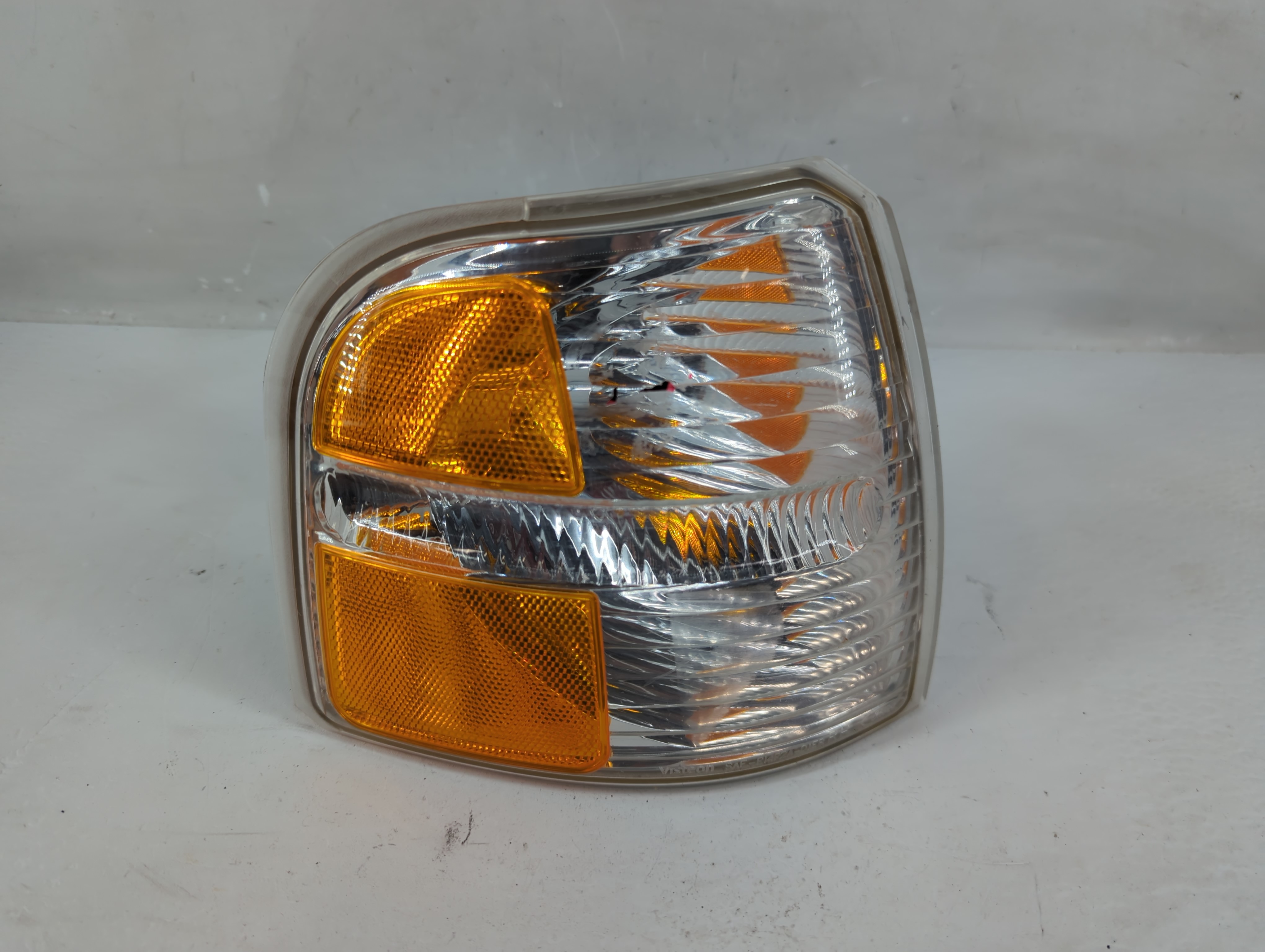 Picture of 2004-2005 Ford Explorer Passenger Right Oem Front Light Lamp 1226685