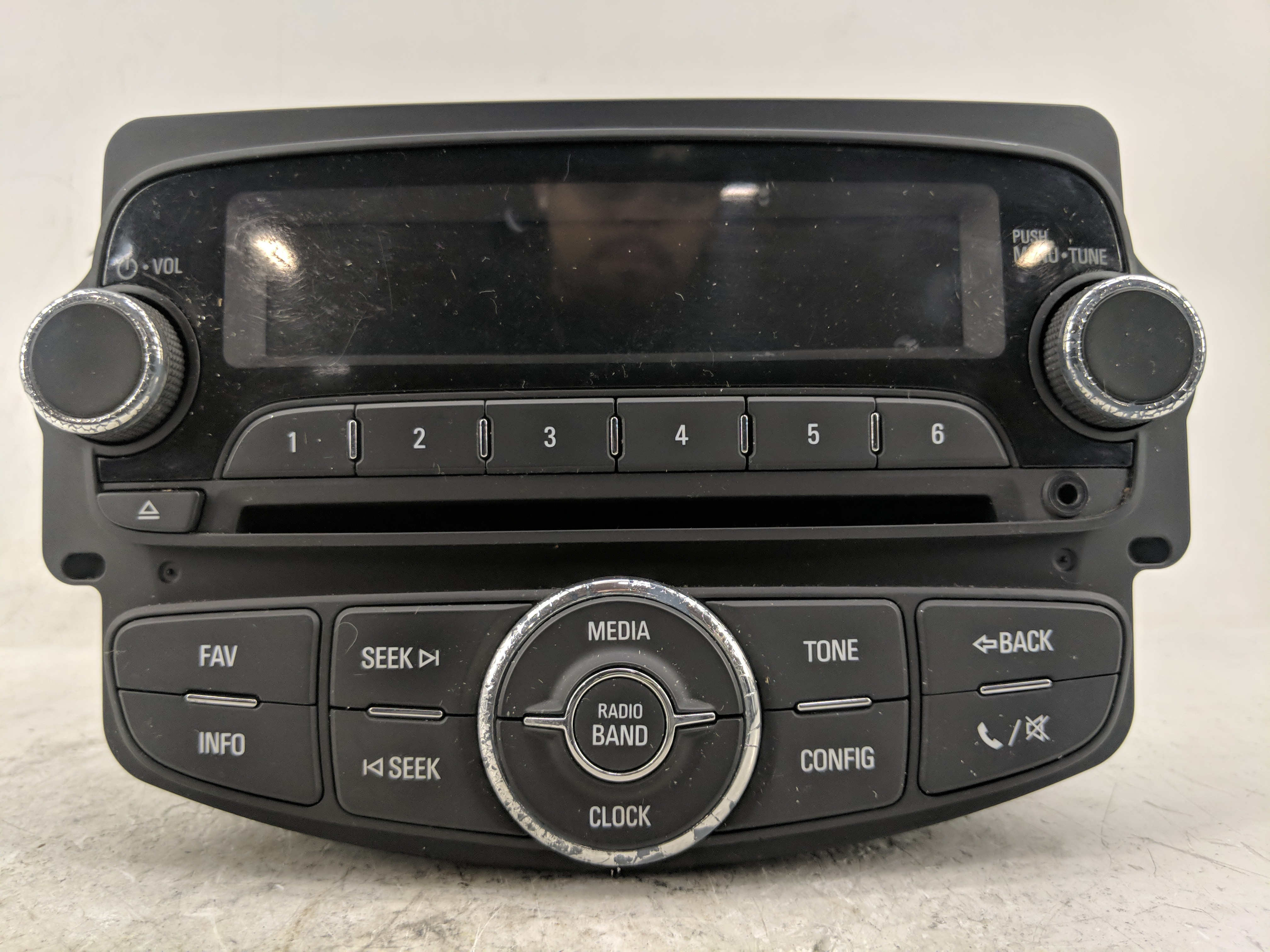 Picture of 2015-2015 Chevrolet Sonic Am Fm Cd Player Radio Receiver 1226714