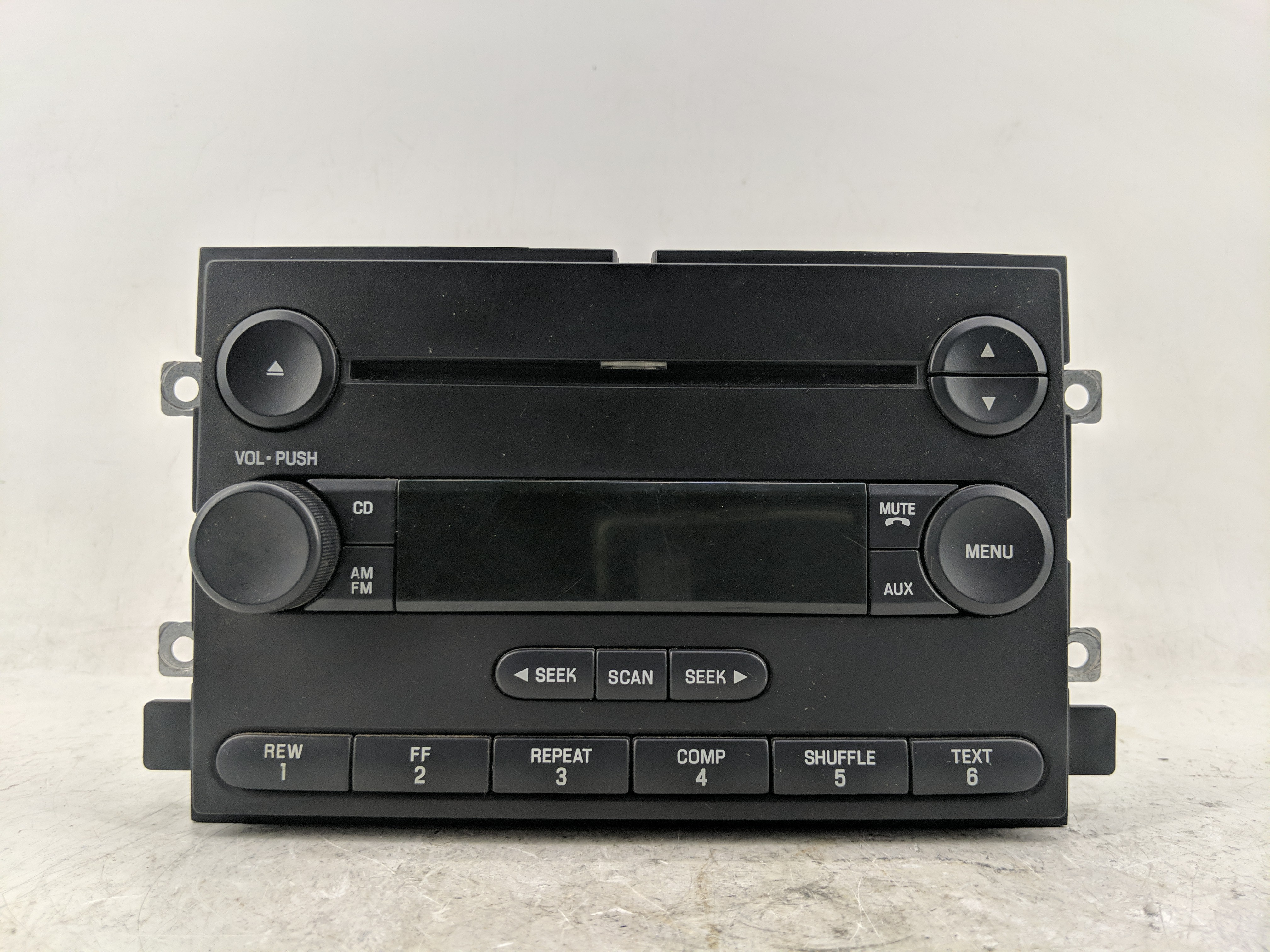 2006-2006 Ford F-150 Am Fm Cd Player Radio Receiver 1226718 - Oemusedautoparts1.com