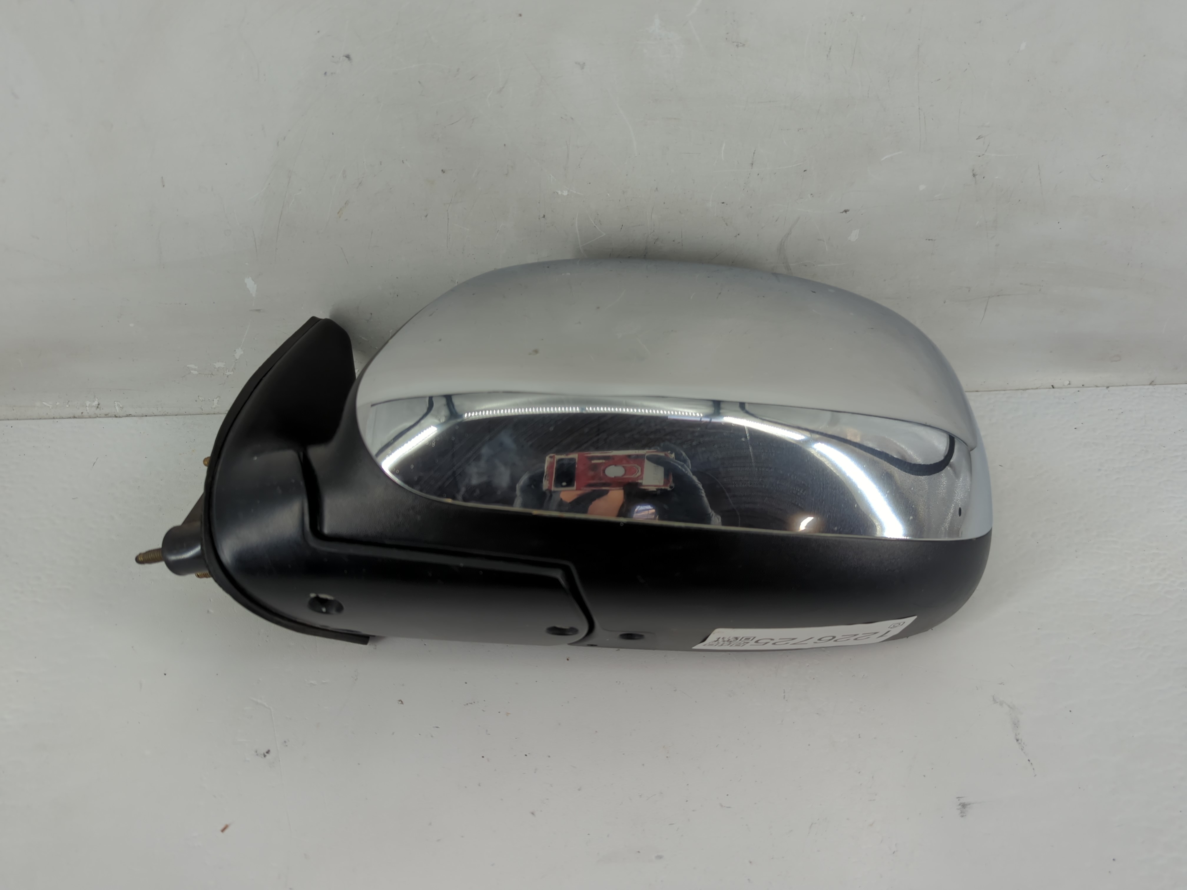 2000-2006 Toyota Tundra Driver Left Side View Power Door Mirror Chrome 1226725 - Oemusedautoparts1.com