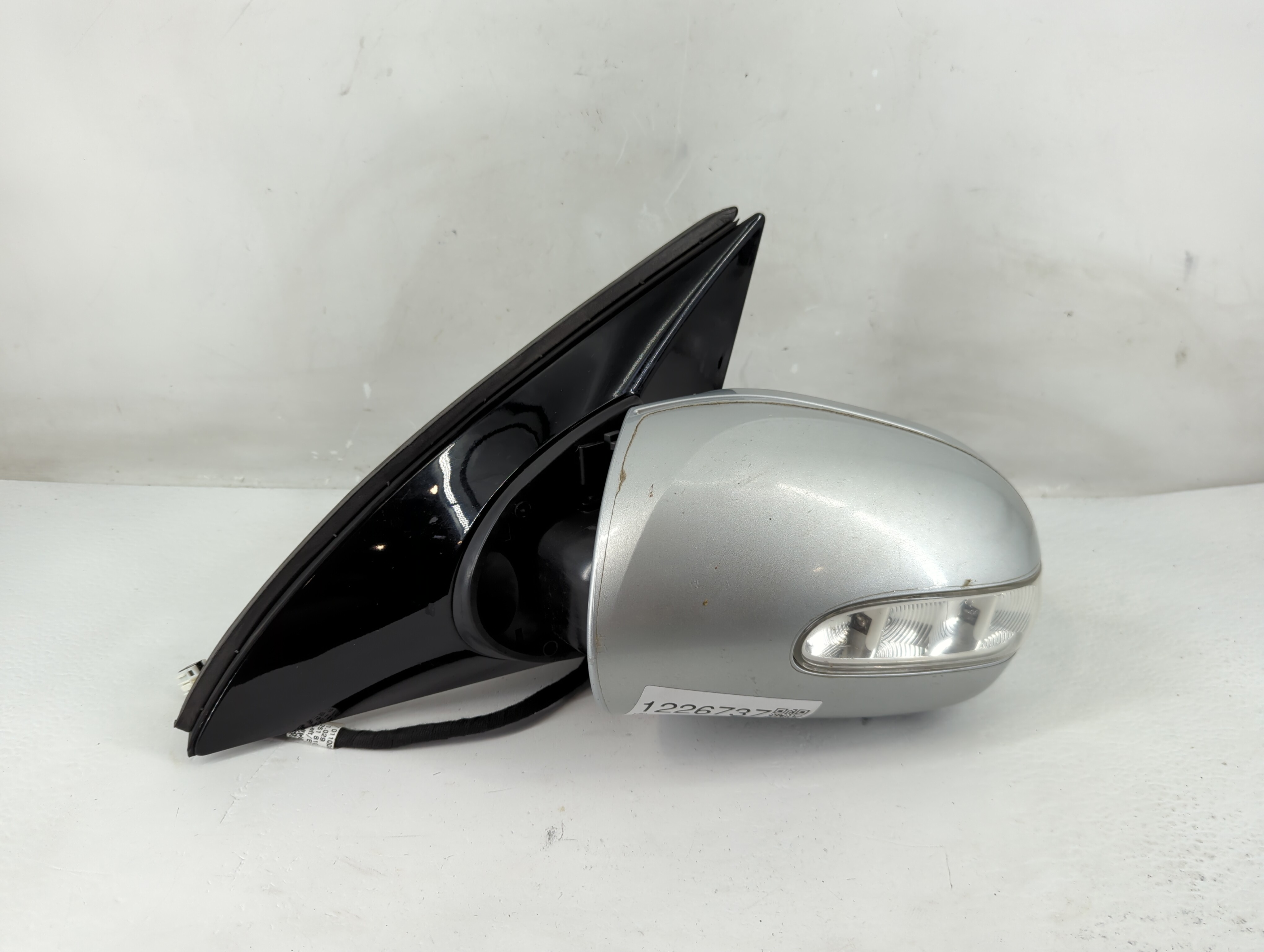 Picture of 2007 Mercedes-benz R320 Passenger Right Side View Manual Door Mirror 1226737