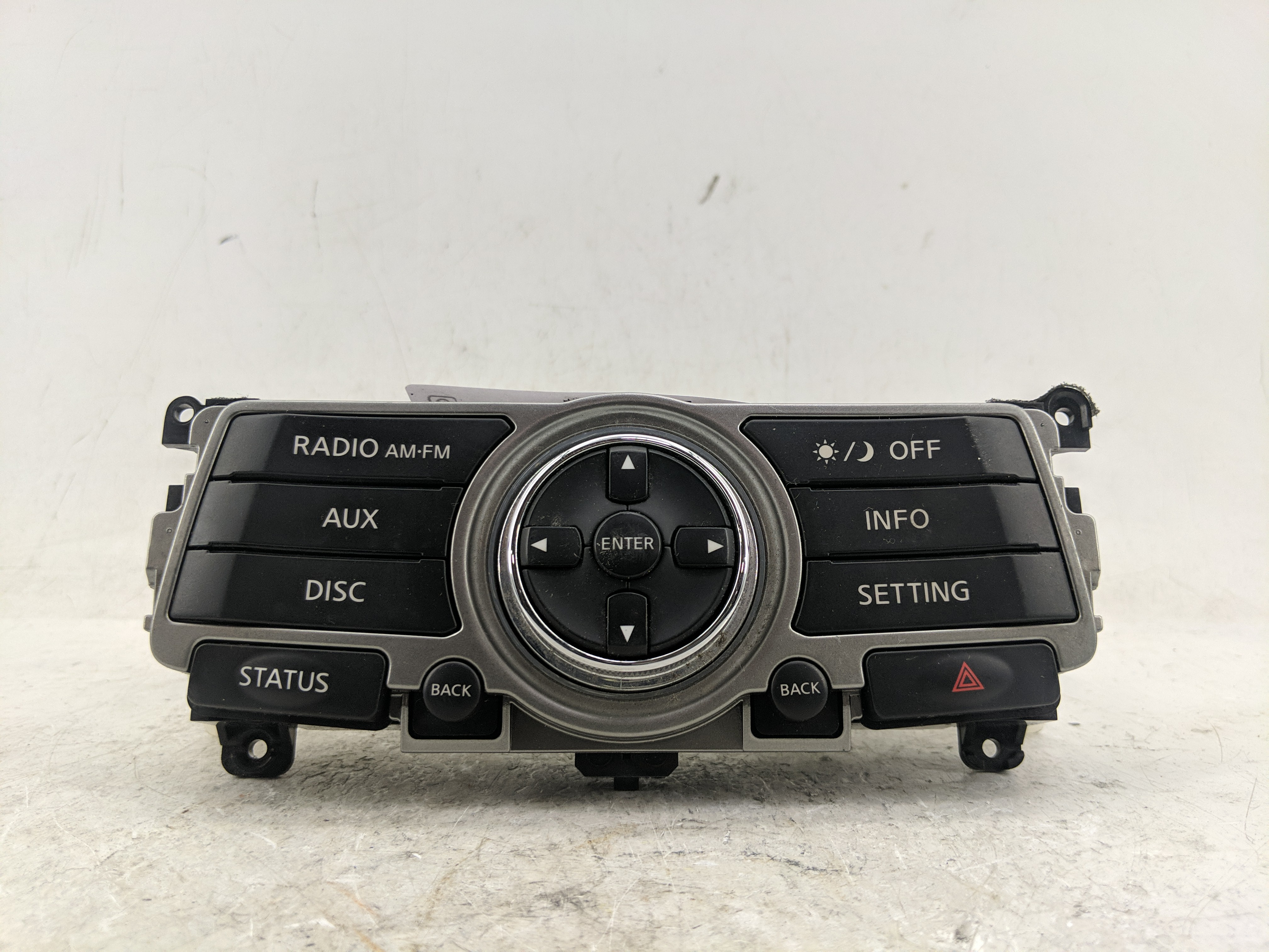 Picture of 2008-2013 Infiniti G37 Radio Control Panel 1226739