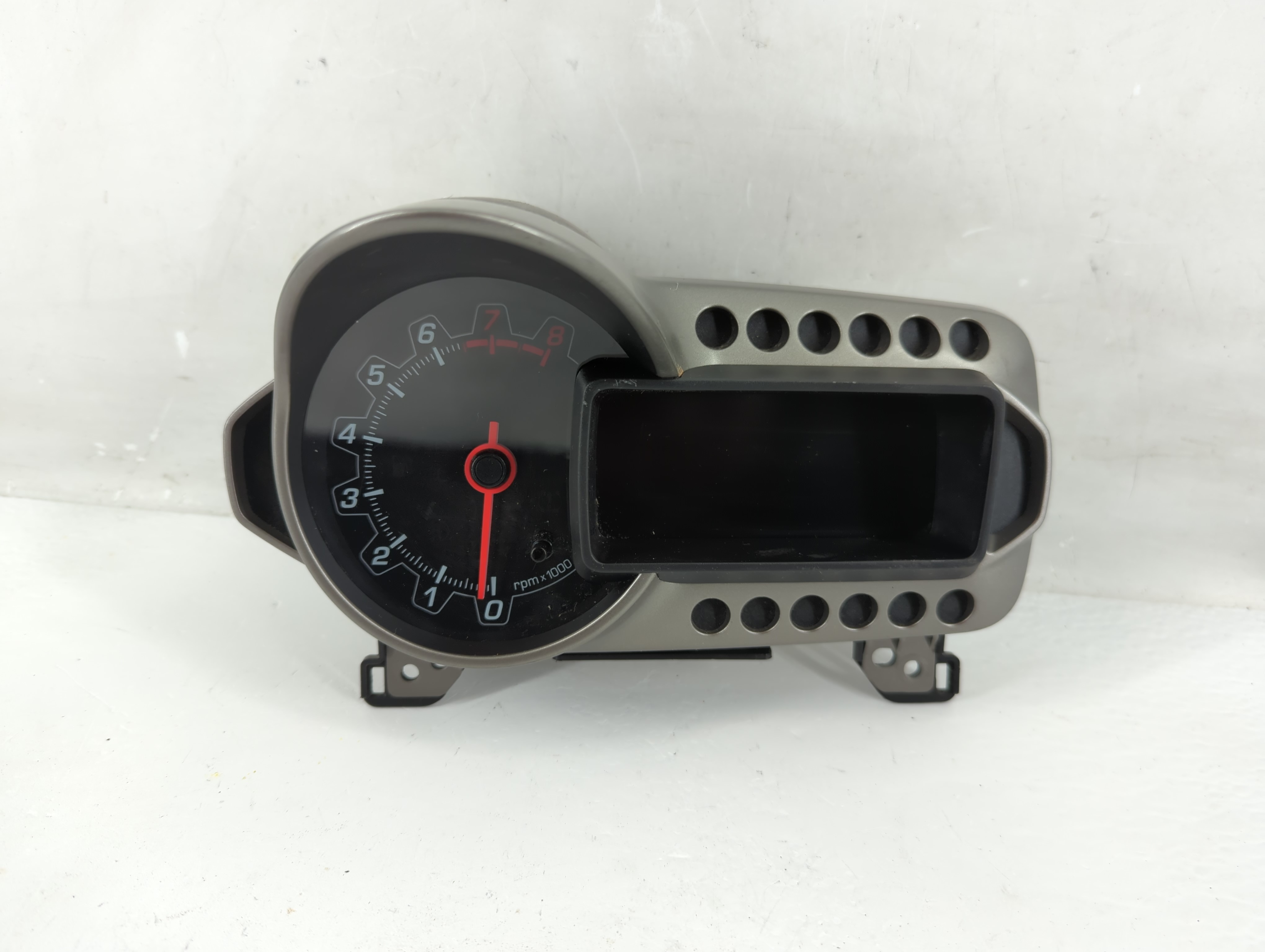 Picture of 2013-2014 Chevrolet Sonic Speedometer Instrument Cluster Gauges 1226753