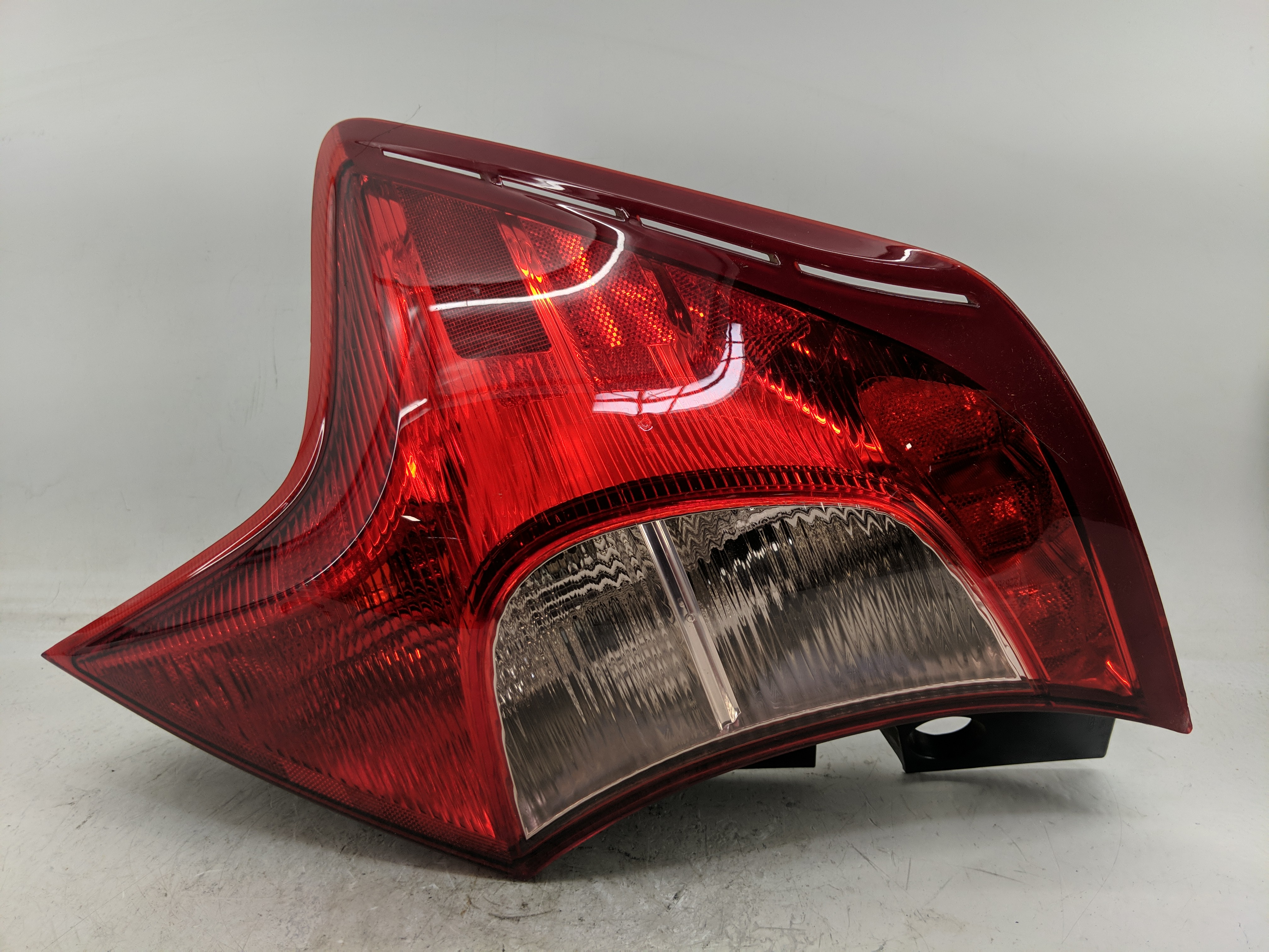 Picture of 2012-2019 Nissan Versa Passenger Right Side Tail Light Taillight Oem 1226758