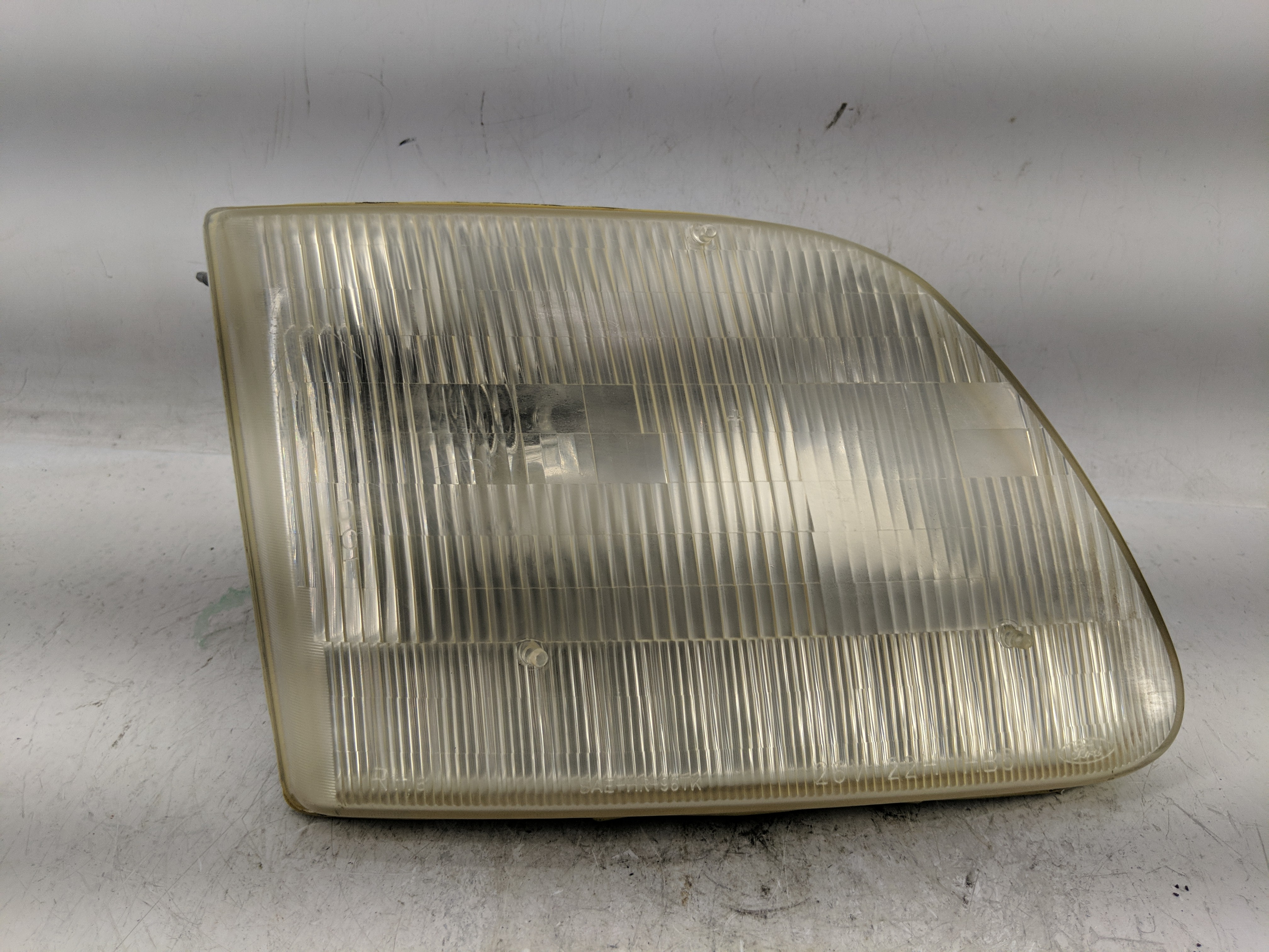 Picture of 1997-2003 Ford F-150 Passenger Right Oem Head Light Headlight Lamp 1226764