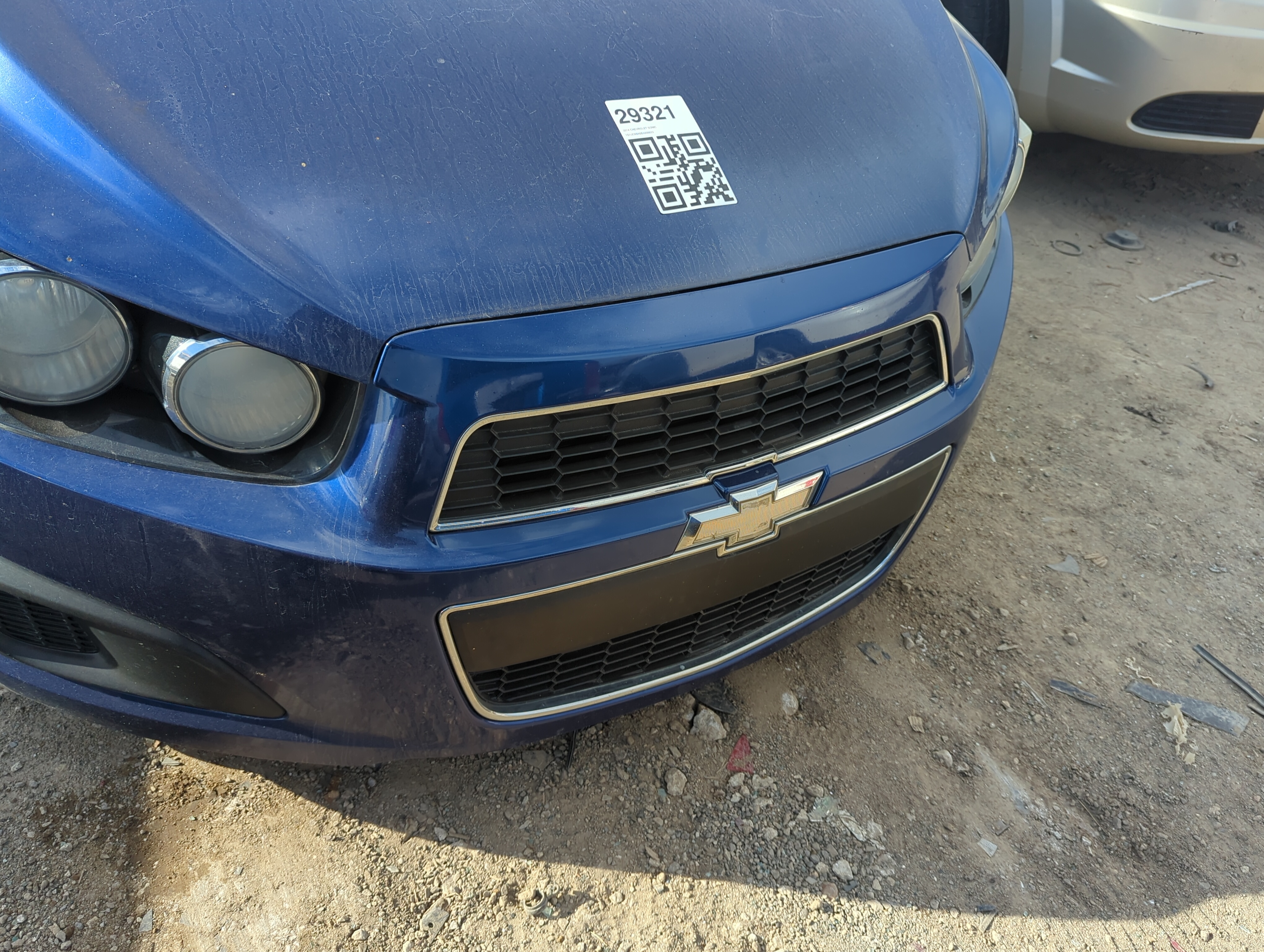 2012-2016 Chevrolet Sonic Front Grille Bumper Not Included 1226877 - Oemusedautoparts1.com