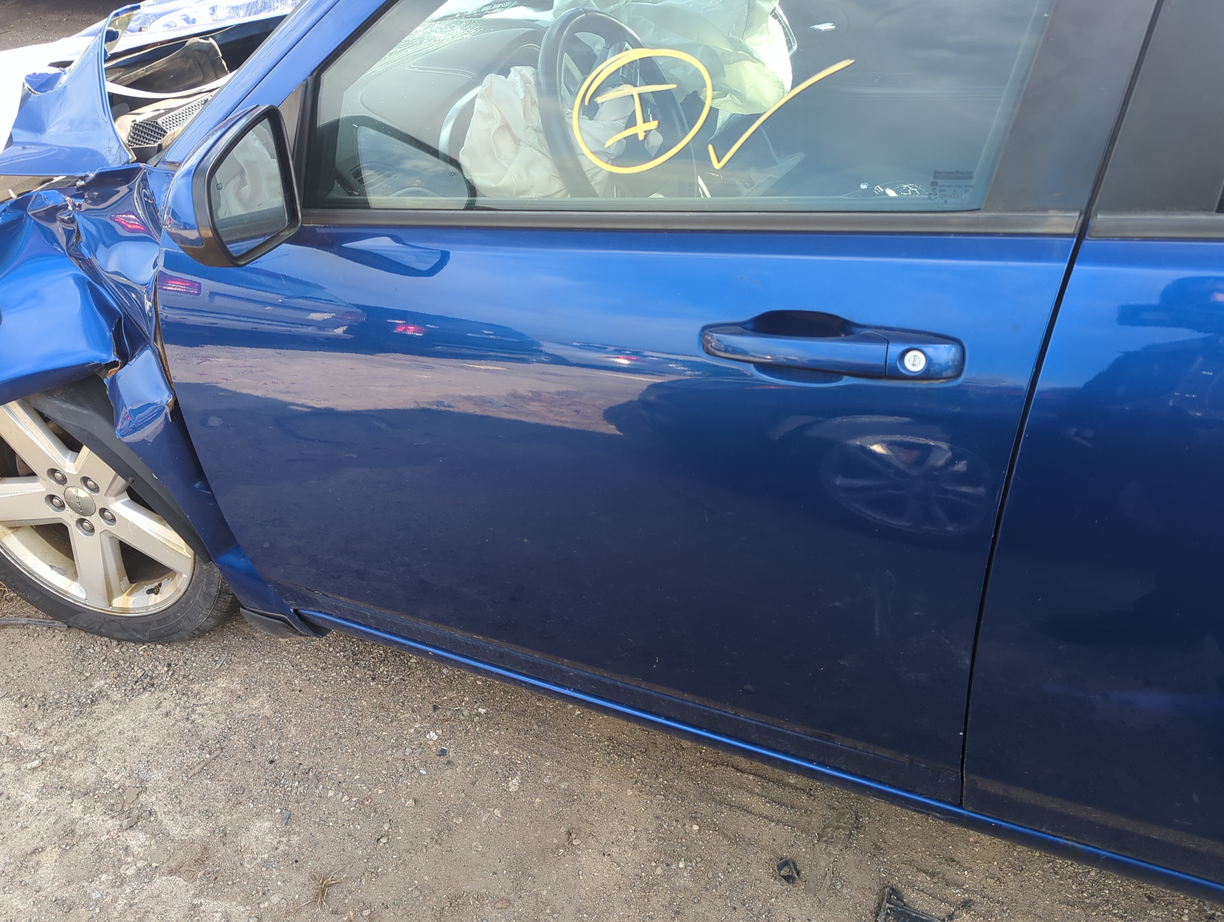 2011-2014 Dodge Avenger Driver Front Door Oem 1227024 - Oemusedautoparts1.com