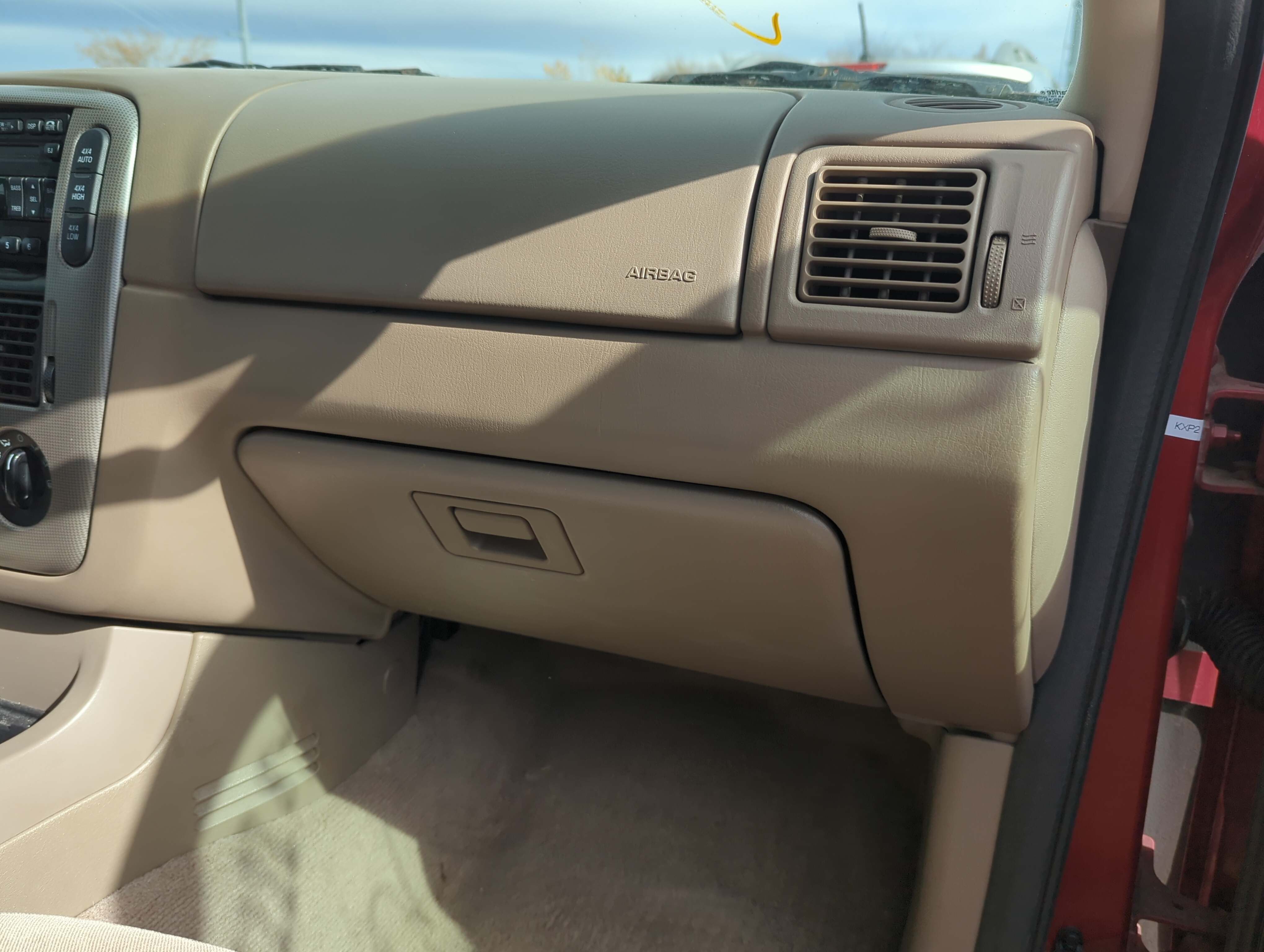 2005 Ford Explorer Passenger Glove Box Door Storage Compartment 1227403 - Oemusedautoparts1.com