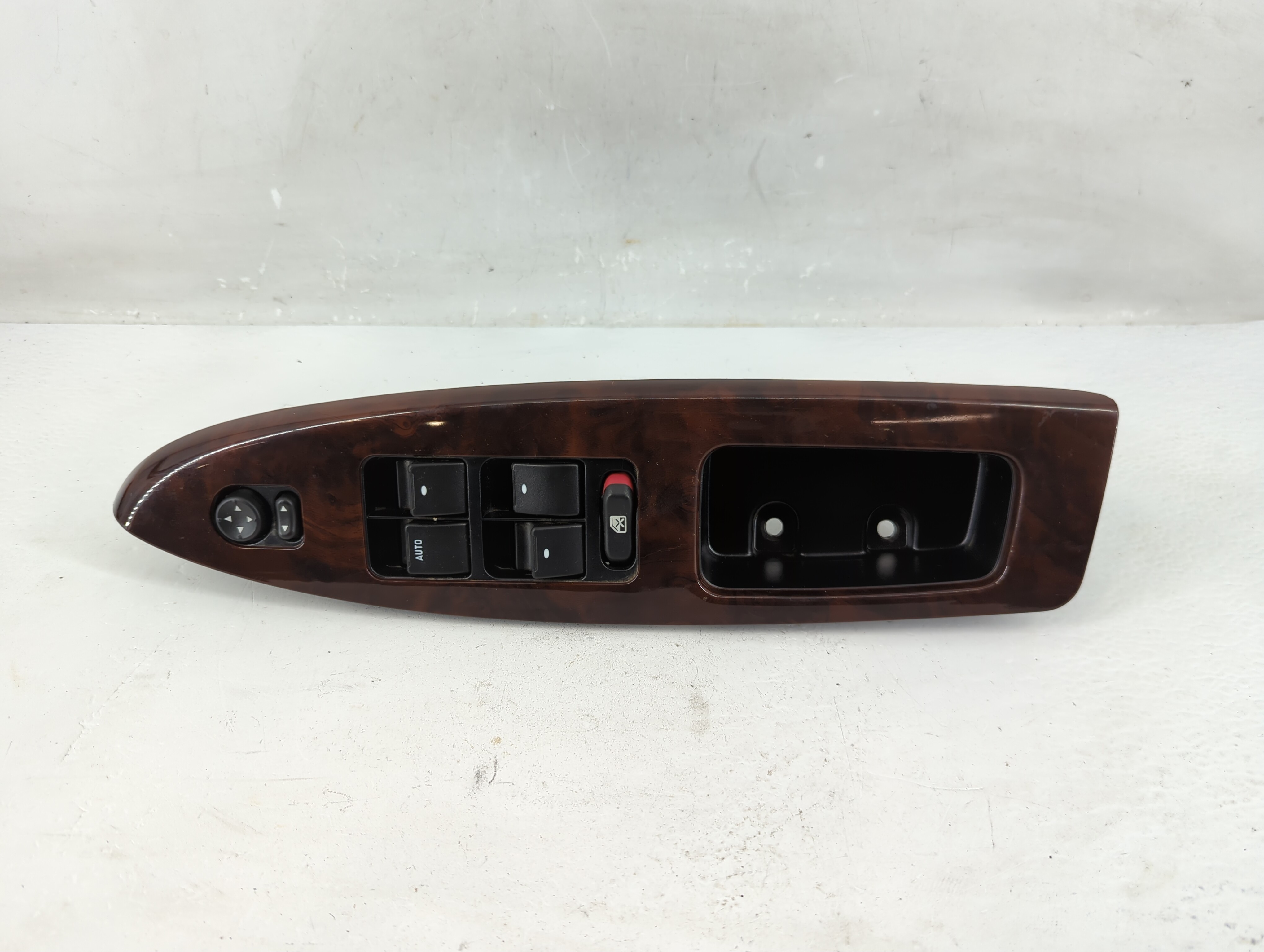 2005-2008 Buick Allure Driver Left Door Master Power Window Switch 1227469 - Oemusedautoparts1.com