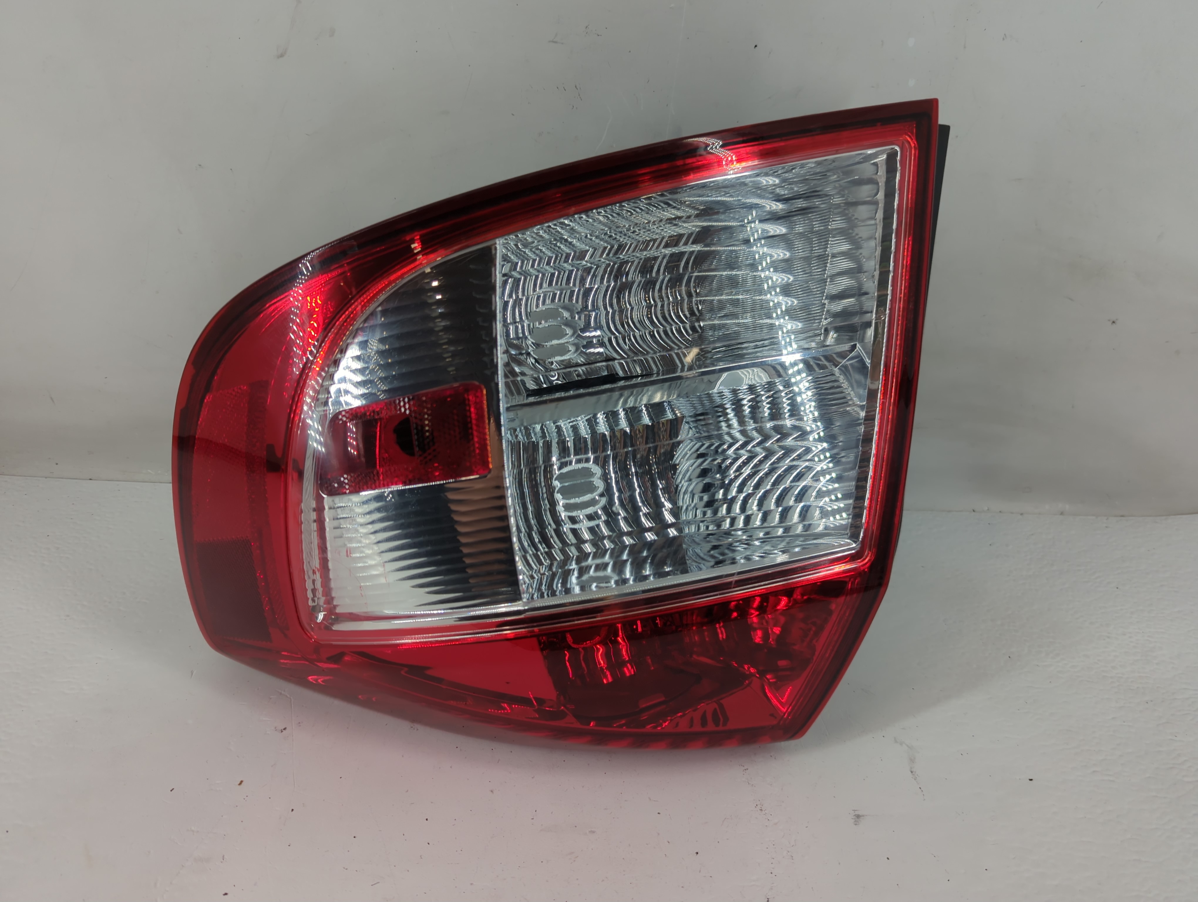 2008-2013 Suzuki Sx4 Passenger Right Side Tail Light Taillight Oem 1227524 - Oemusedautoparts1.com