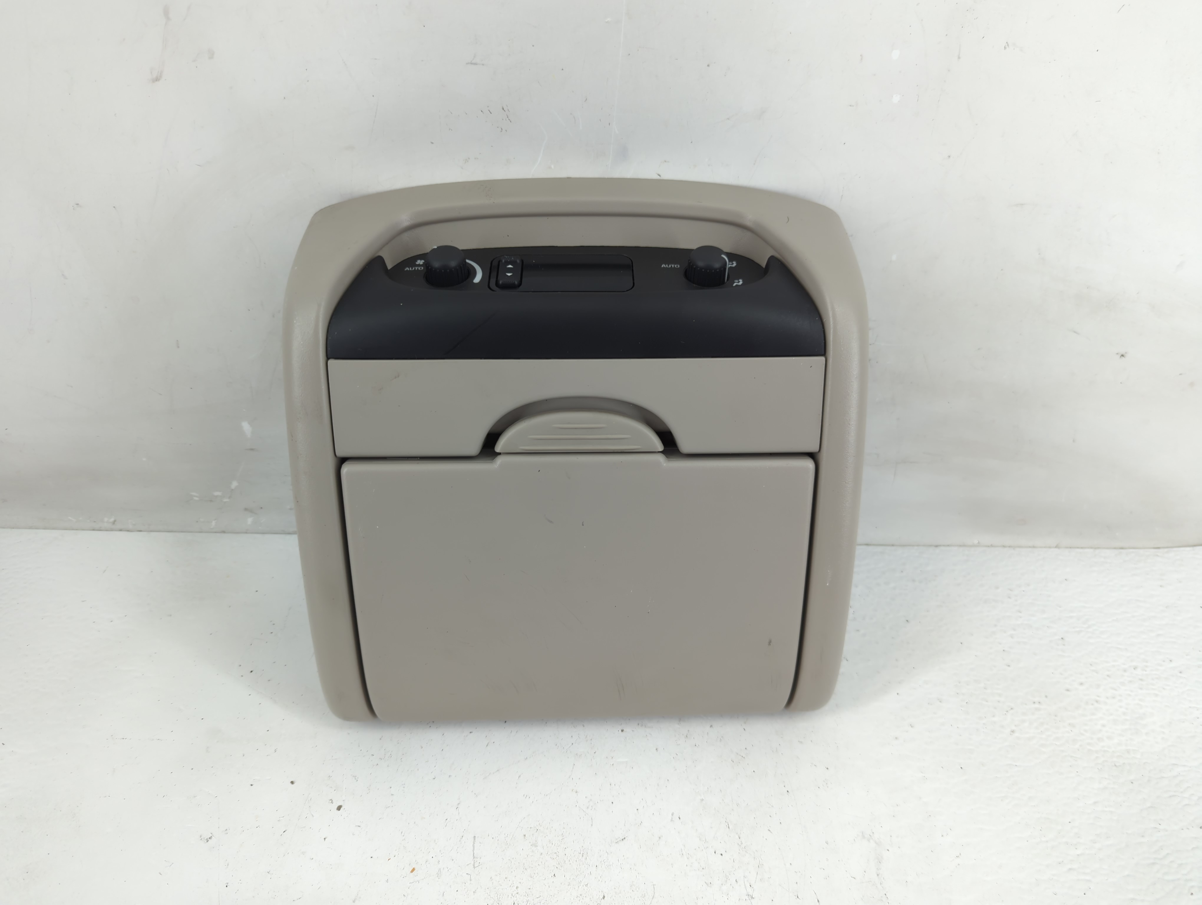 Picture of 2005-2006 Dodge Caravan Information Display Screen 1227546