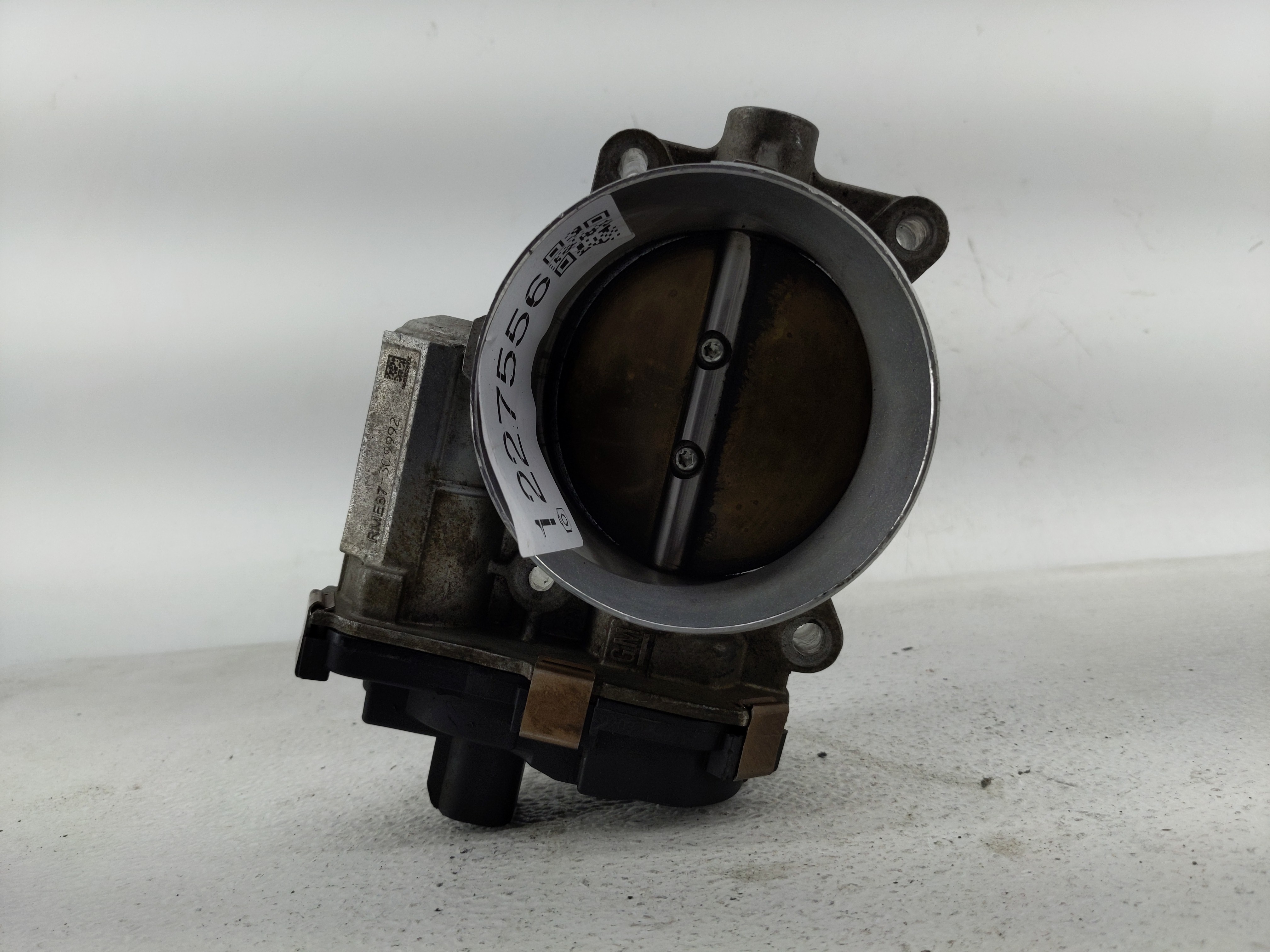 Picture of Chevrolet Silverado 2500 Throttle Body 1227556