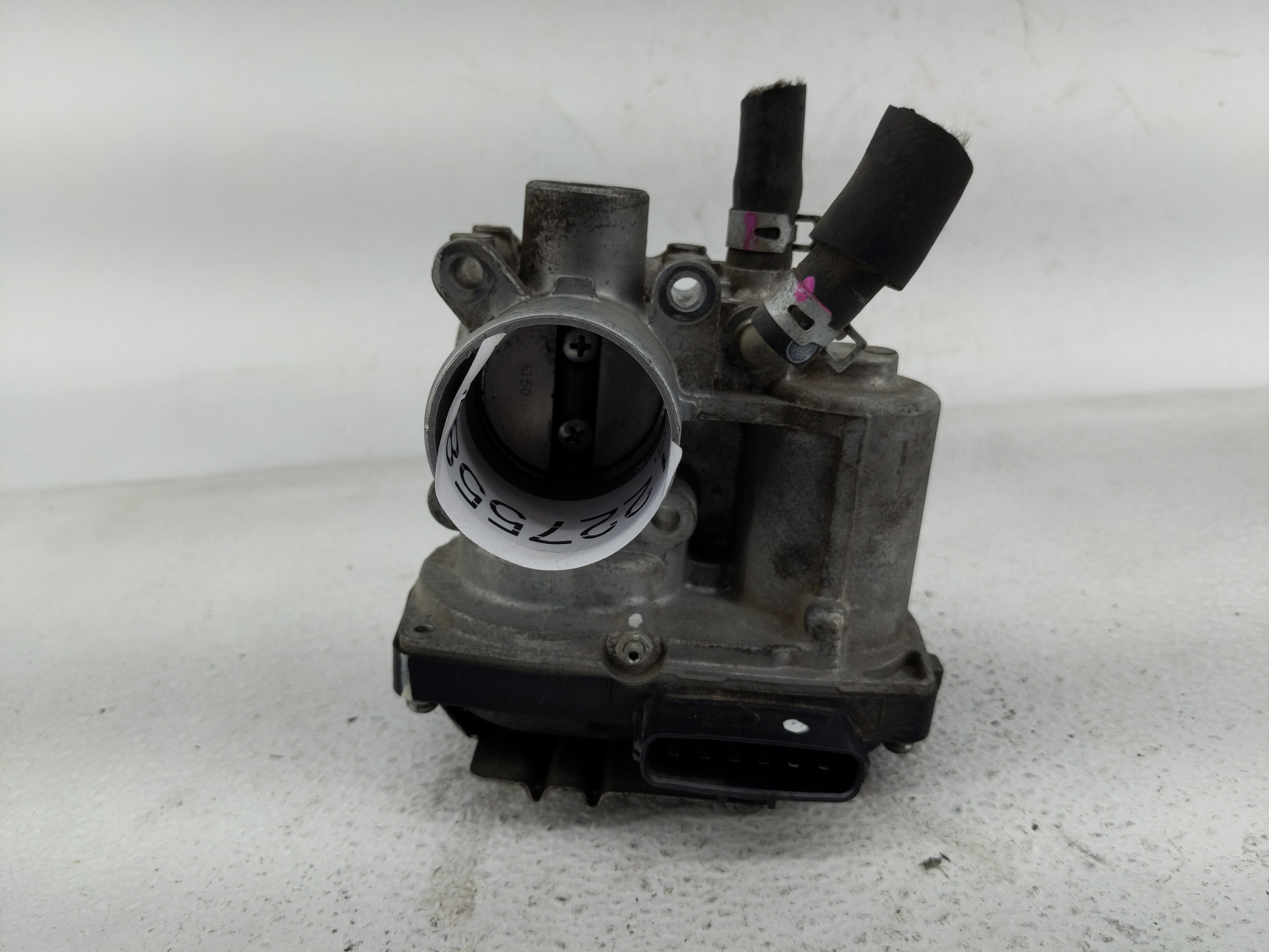 2014-2014 Mitsubishi Mirage Throttle Body 1227558 - Oemusedautoparts1.com