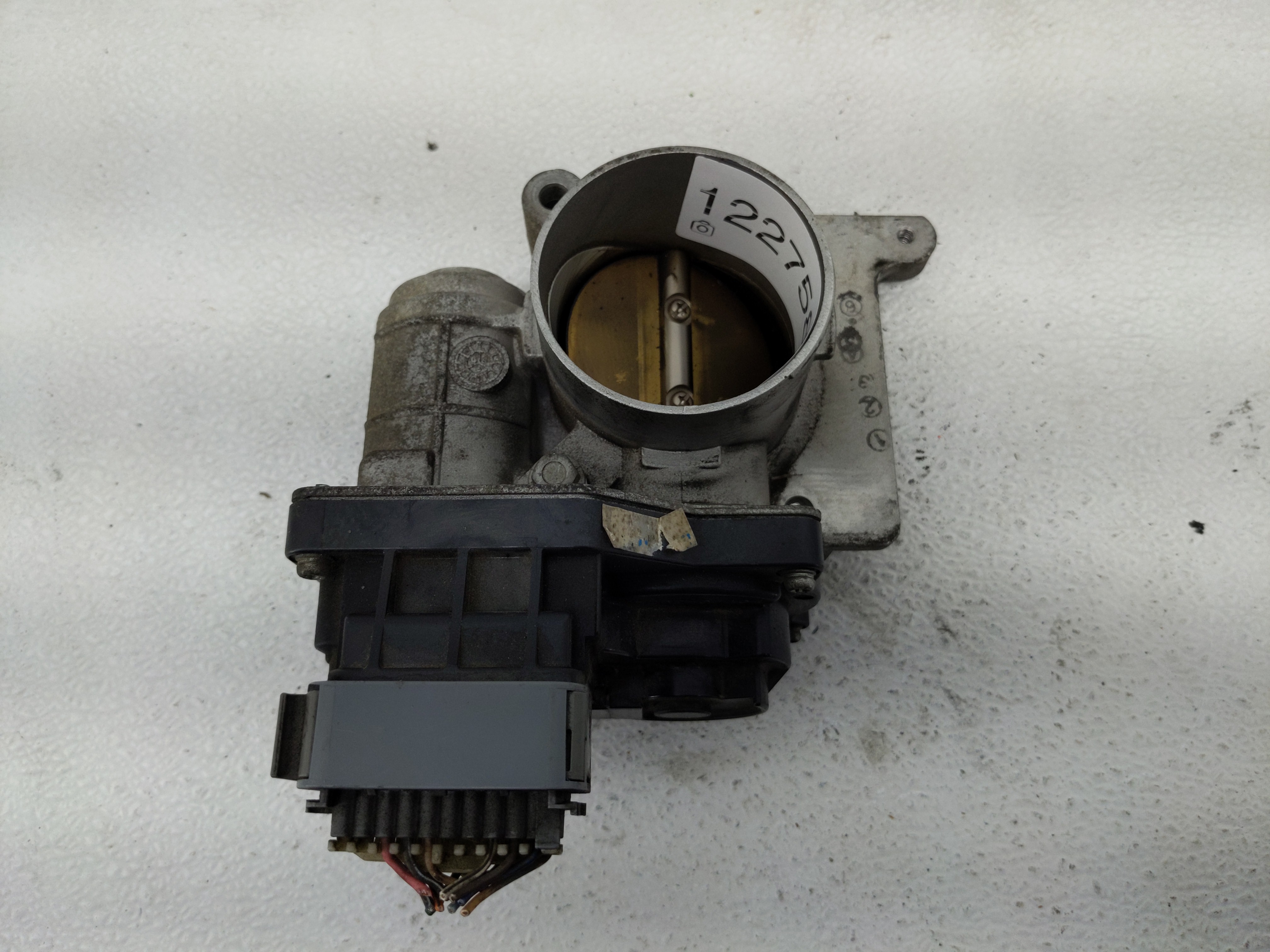 2005-2006 Chevrolet Equinox Throttle Body 1227582 - Oemusedautoparts1.com